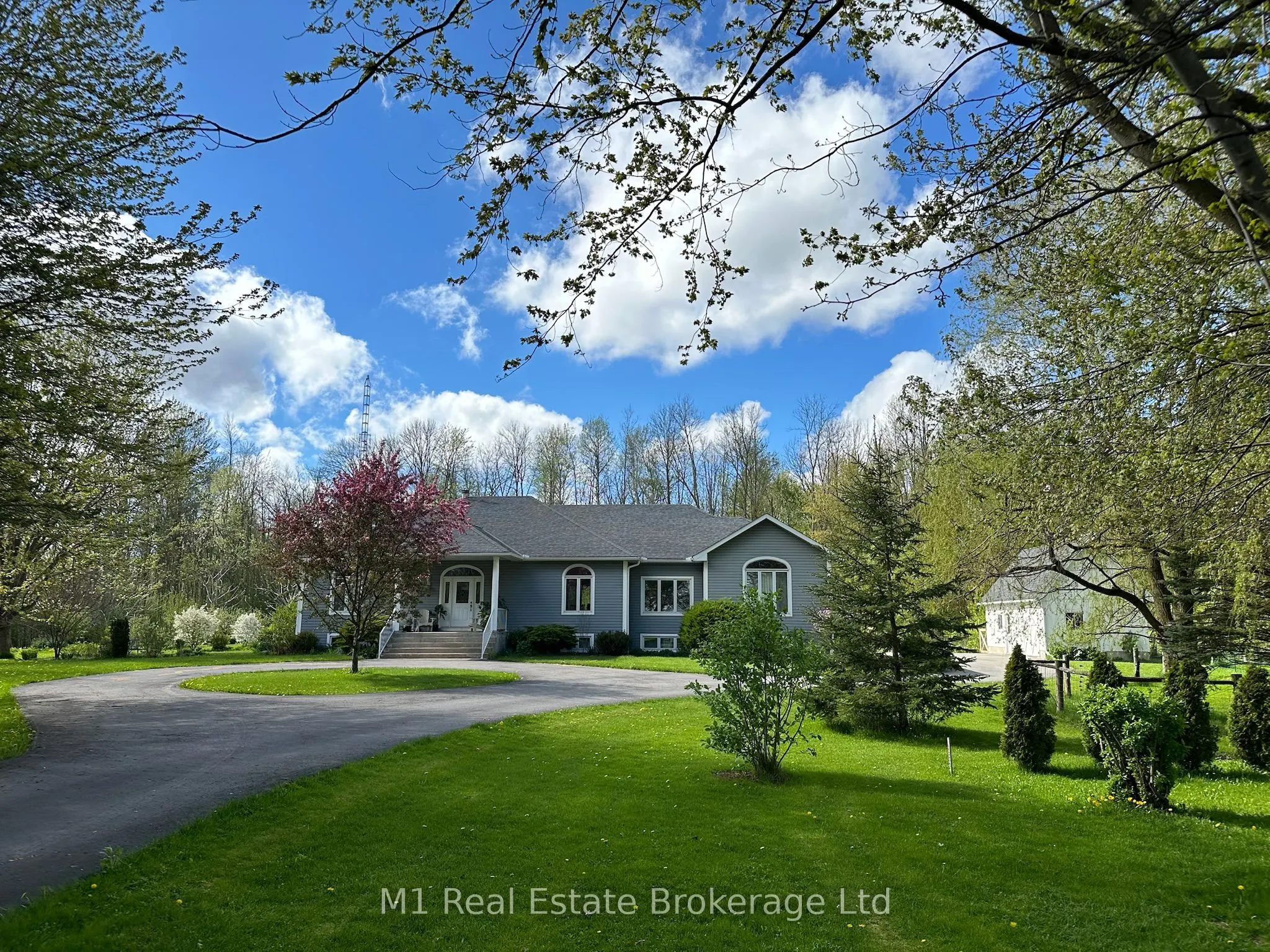 7610 Wellington 51 Road