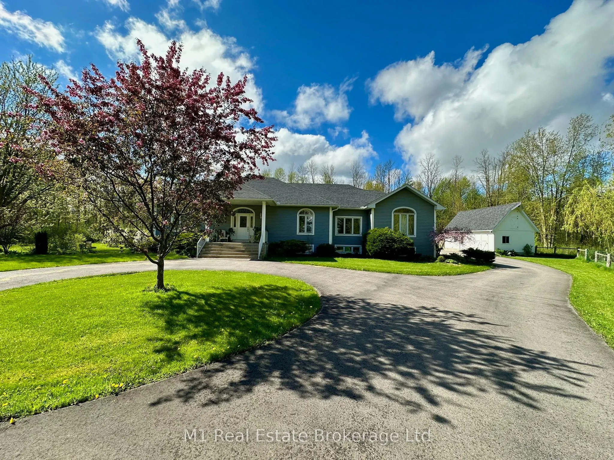 7610 Wellington 51 Road