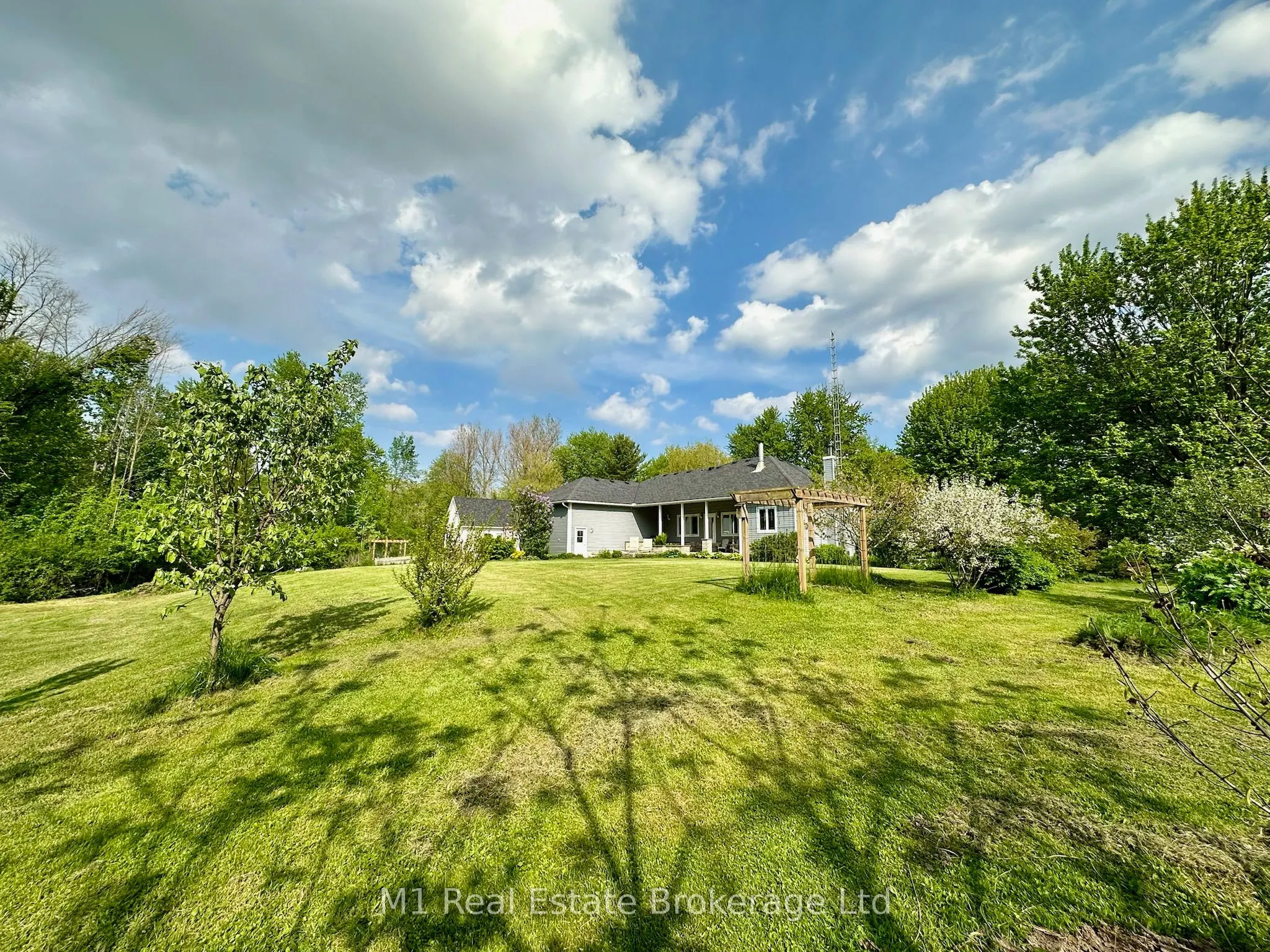 7610 Wellington 51 Road