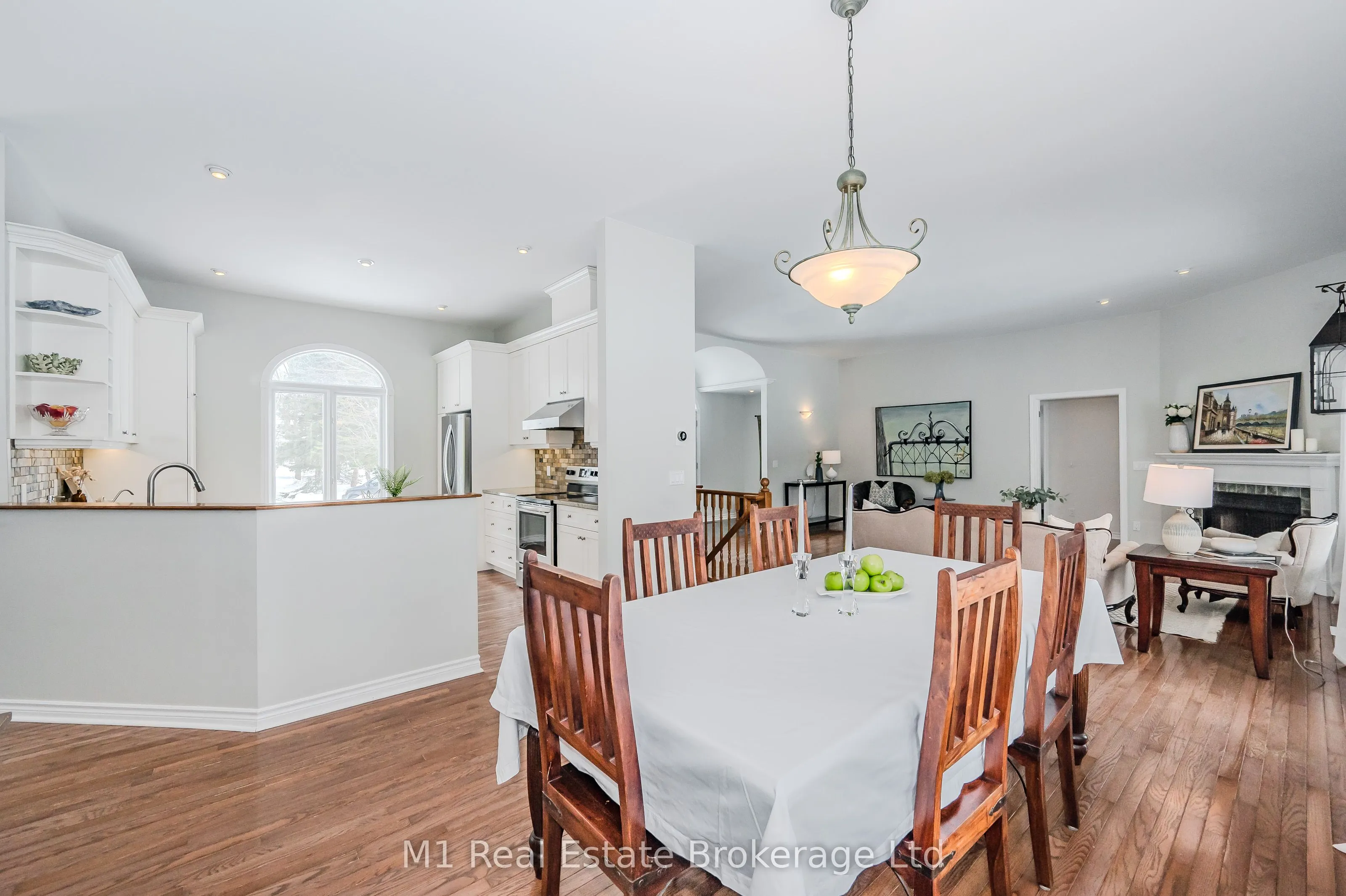 7610 Wellington 51 Road