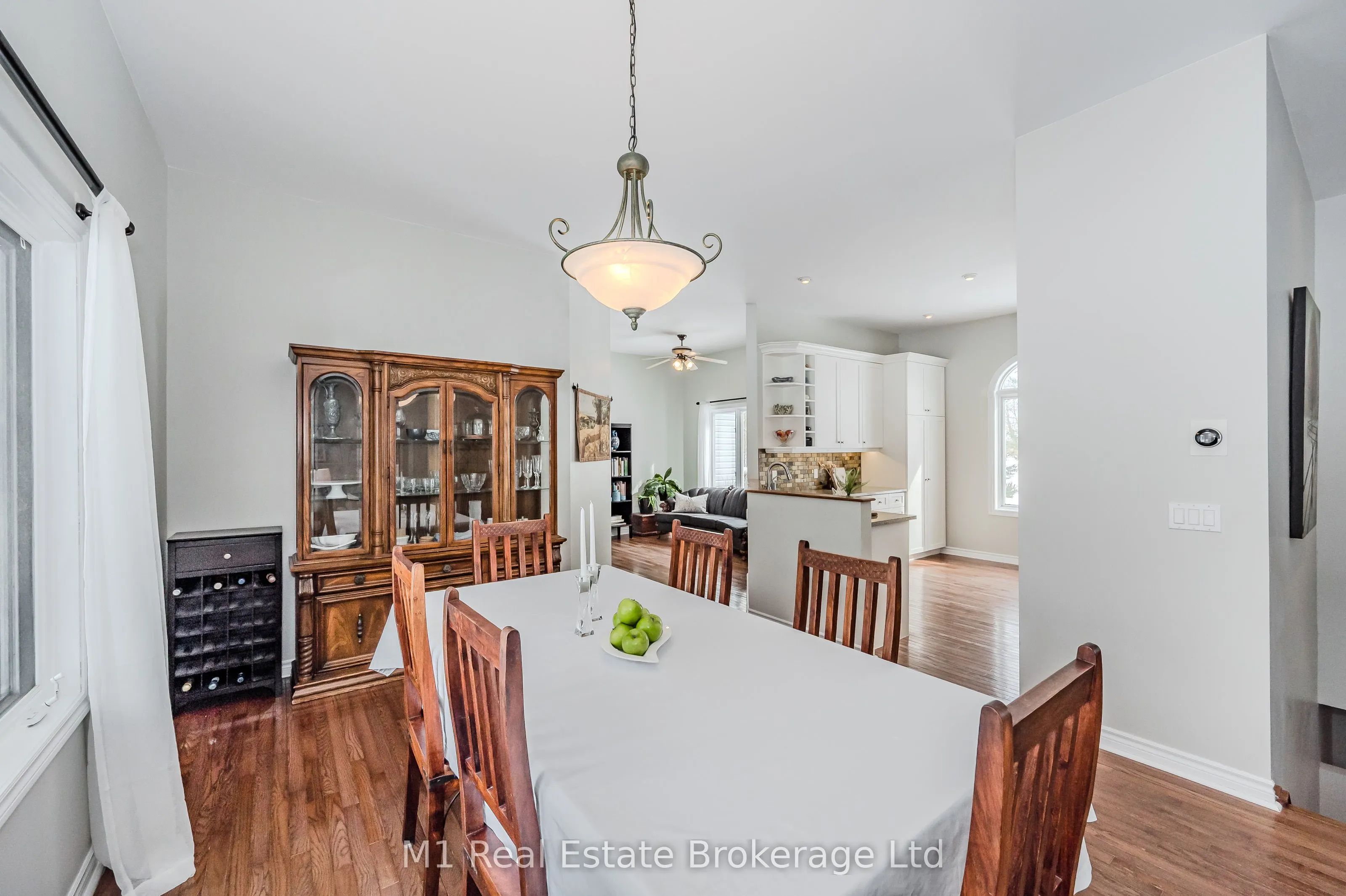 7610 Wellington 51 Road