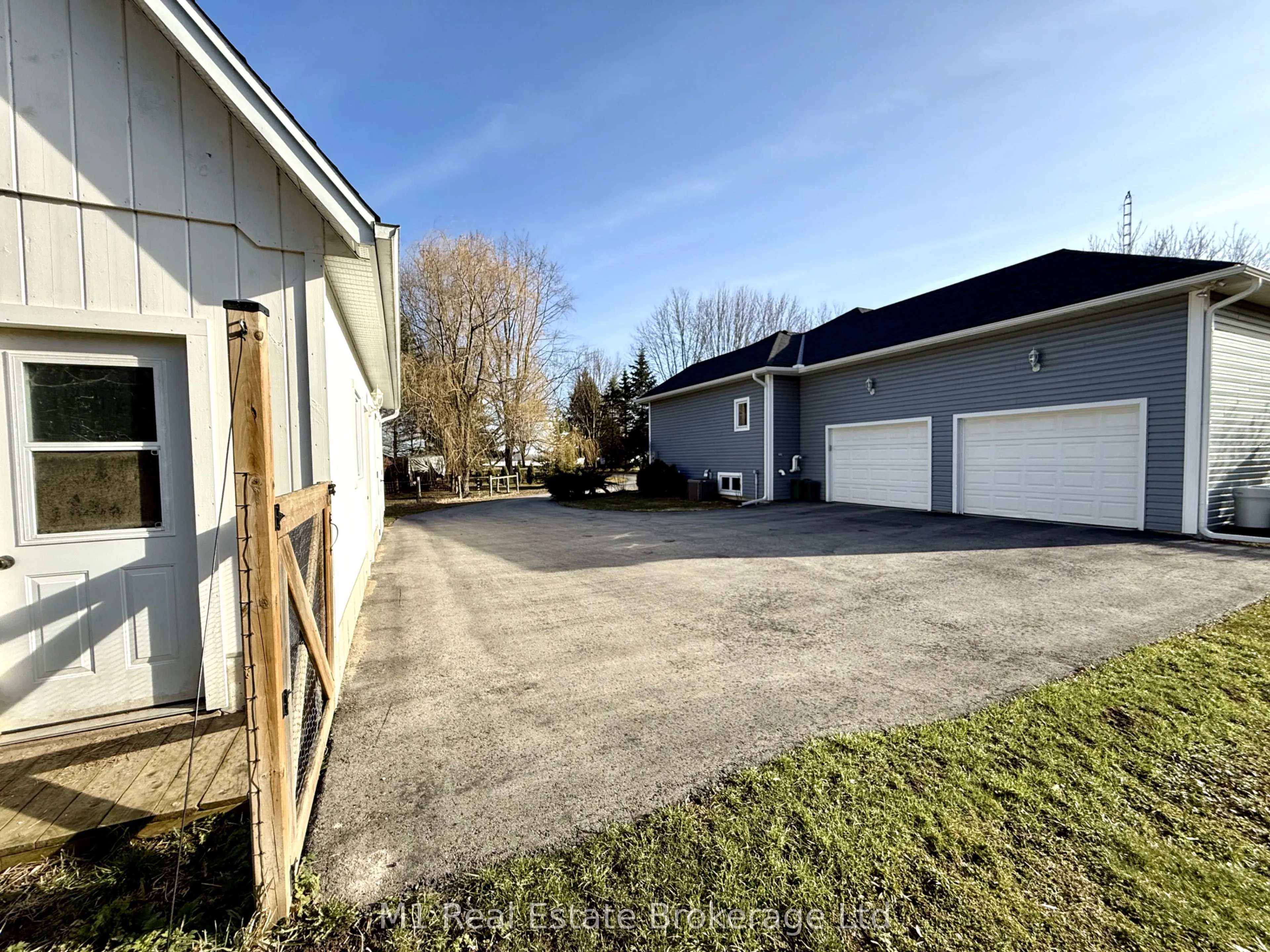 7610 Wellington 51 Road