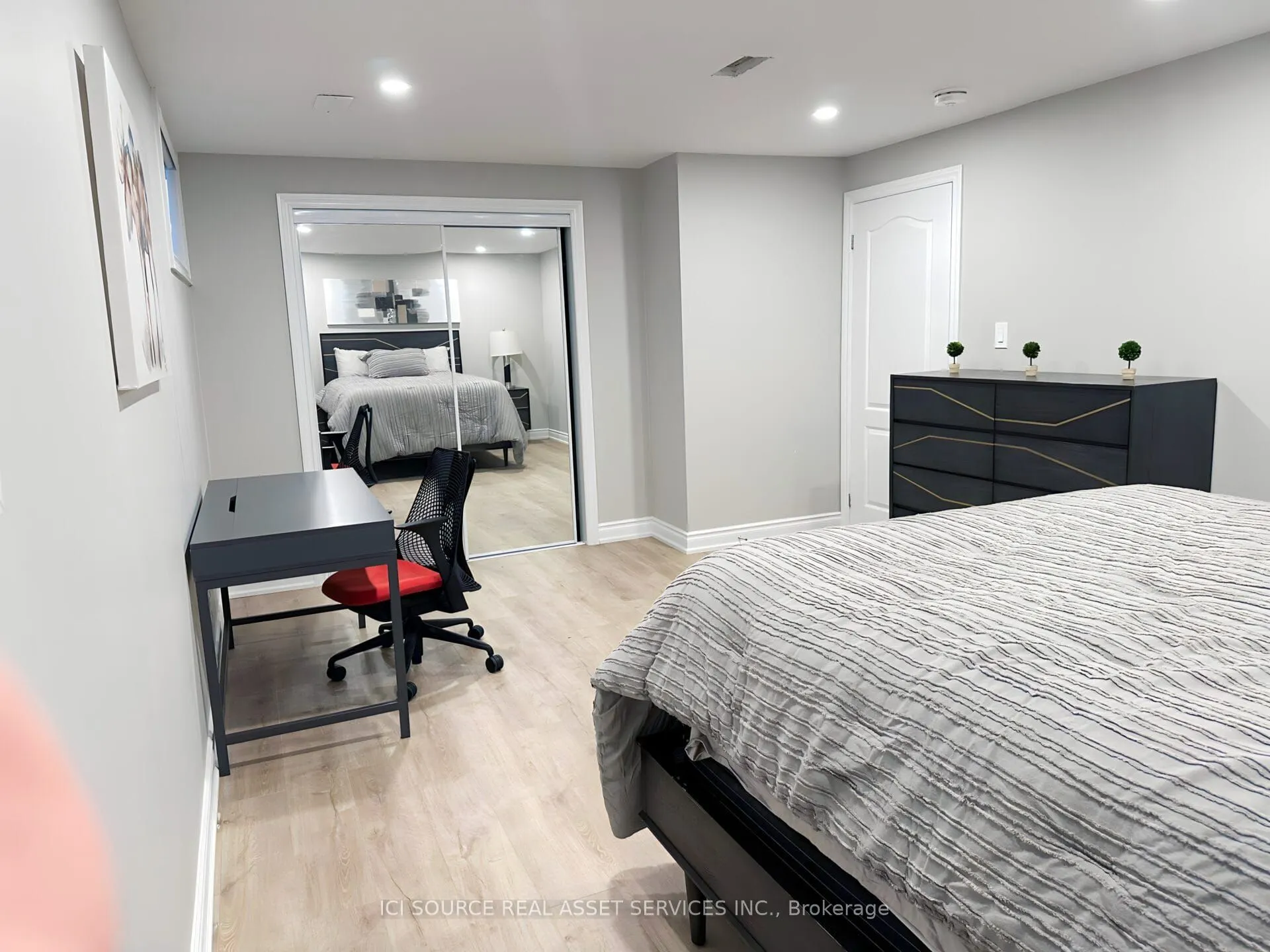 30 York Drive, #Basement