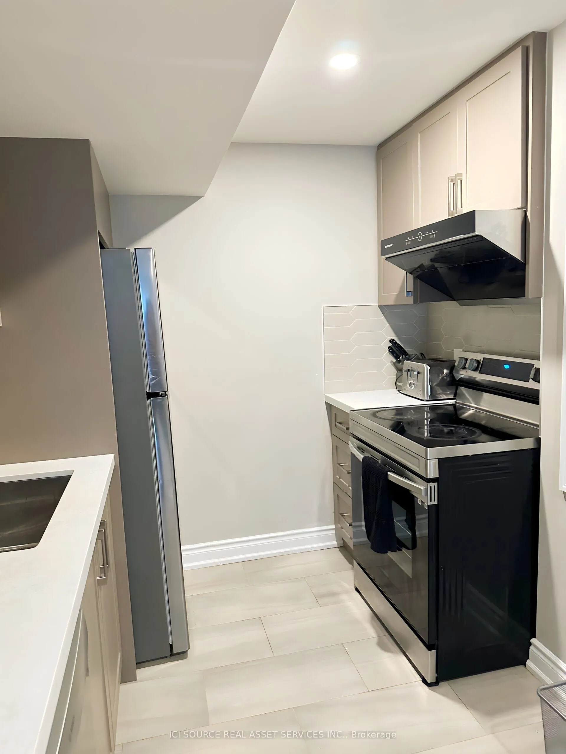 30 York Drive, #Basement