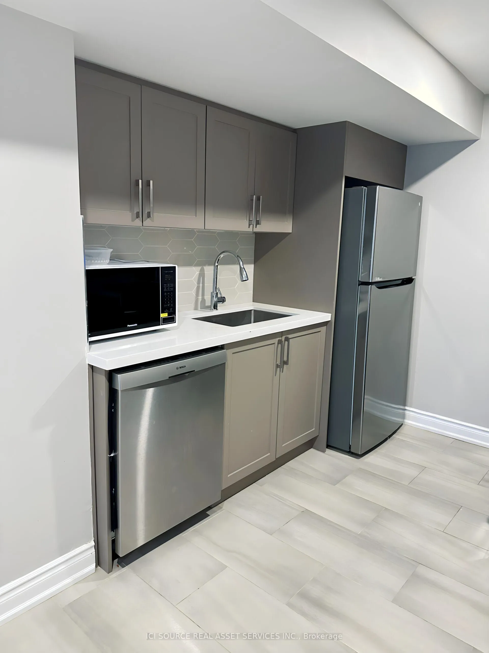 30 York Drive, #Basement