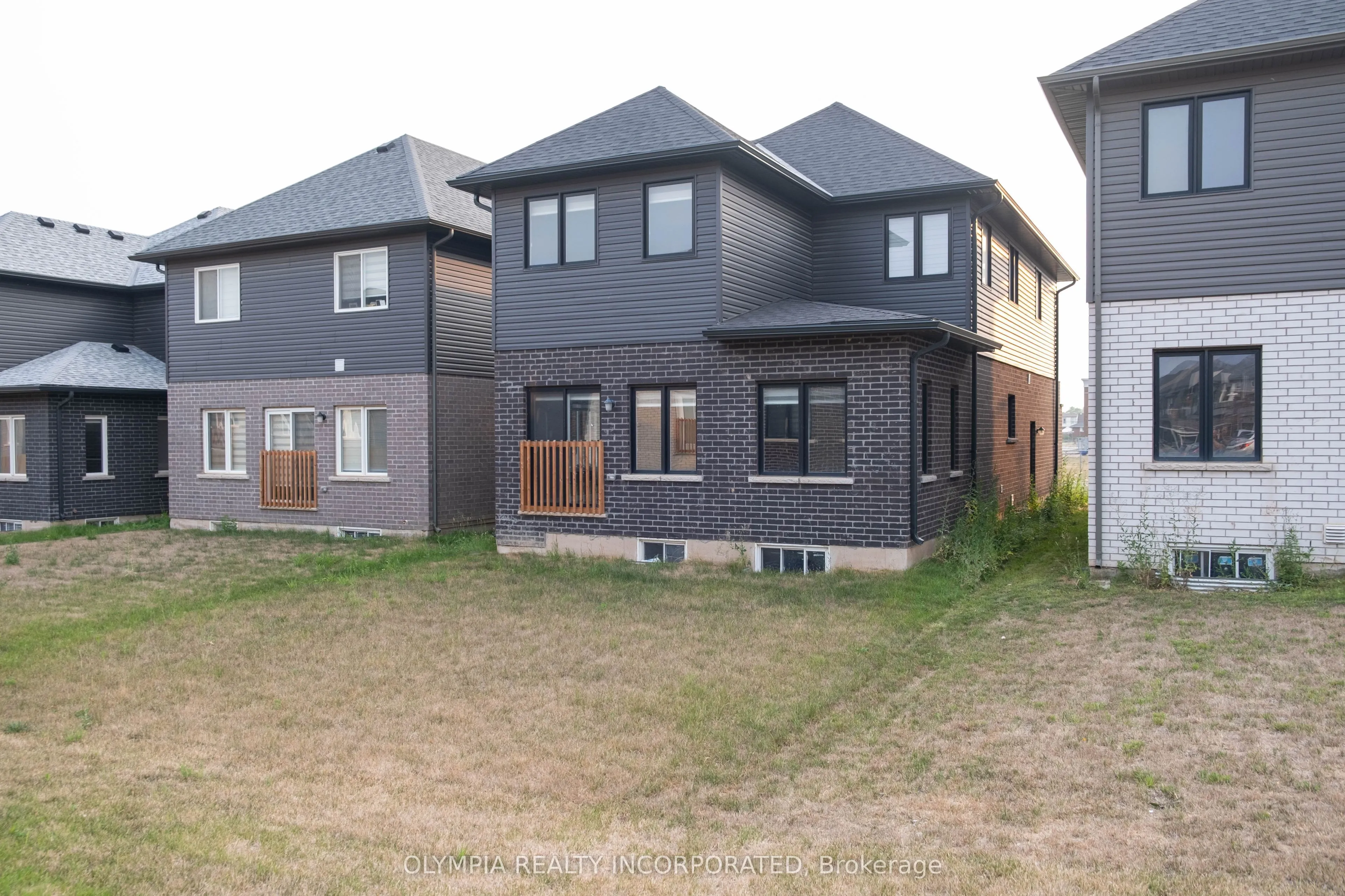 99 Louise Street