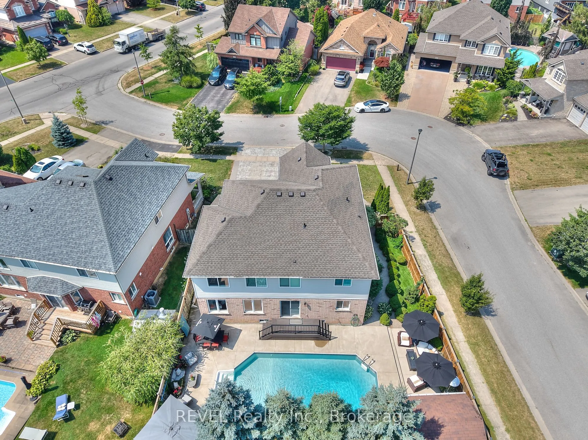 15 Fosh Court