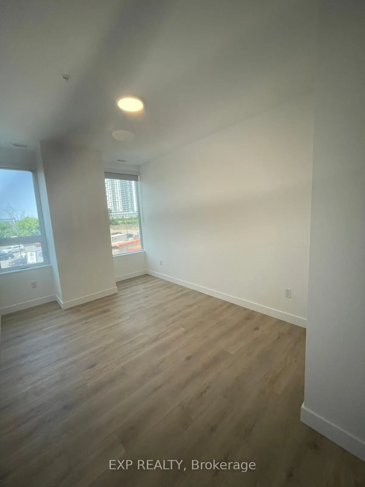 1600 James Naismith Drive, #219