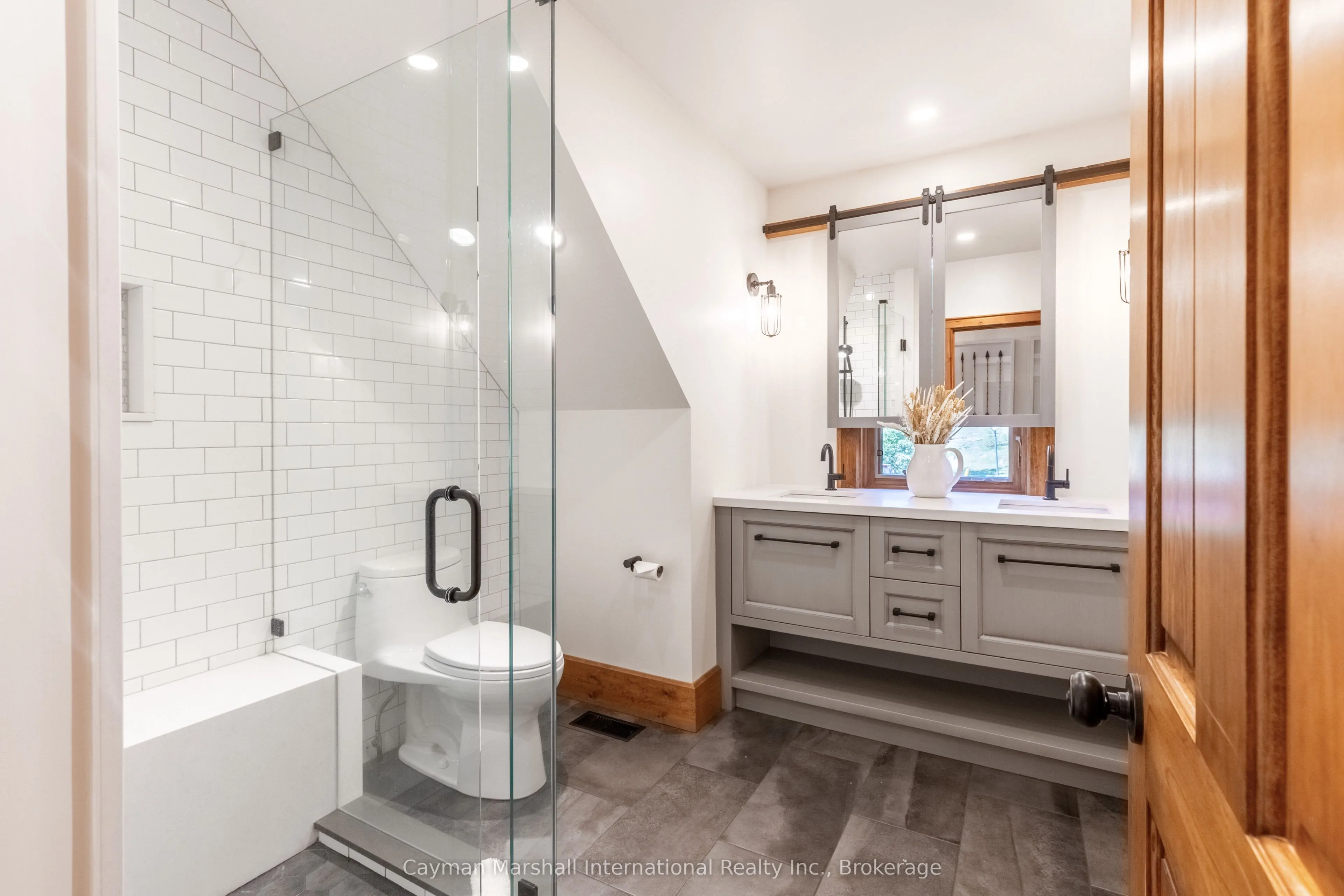 1152 Bradley Road, #3