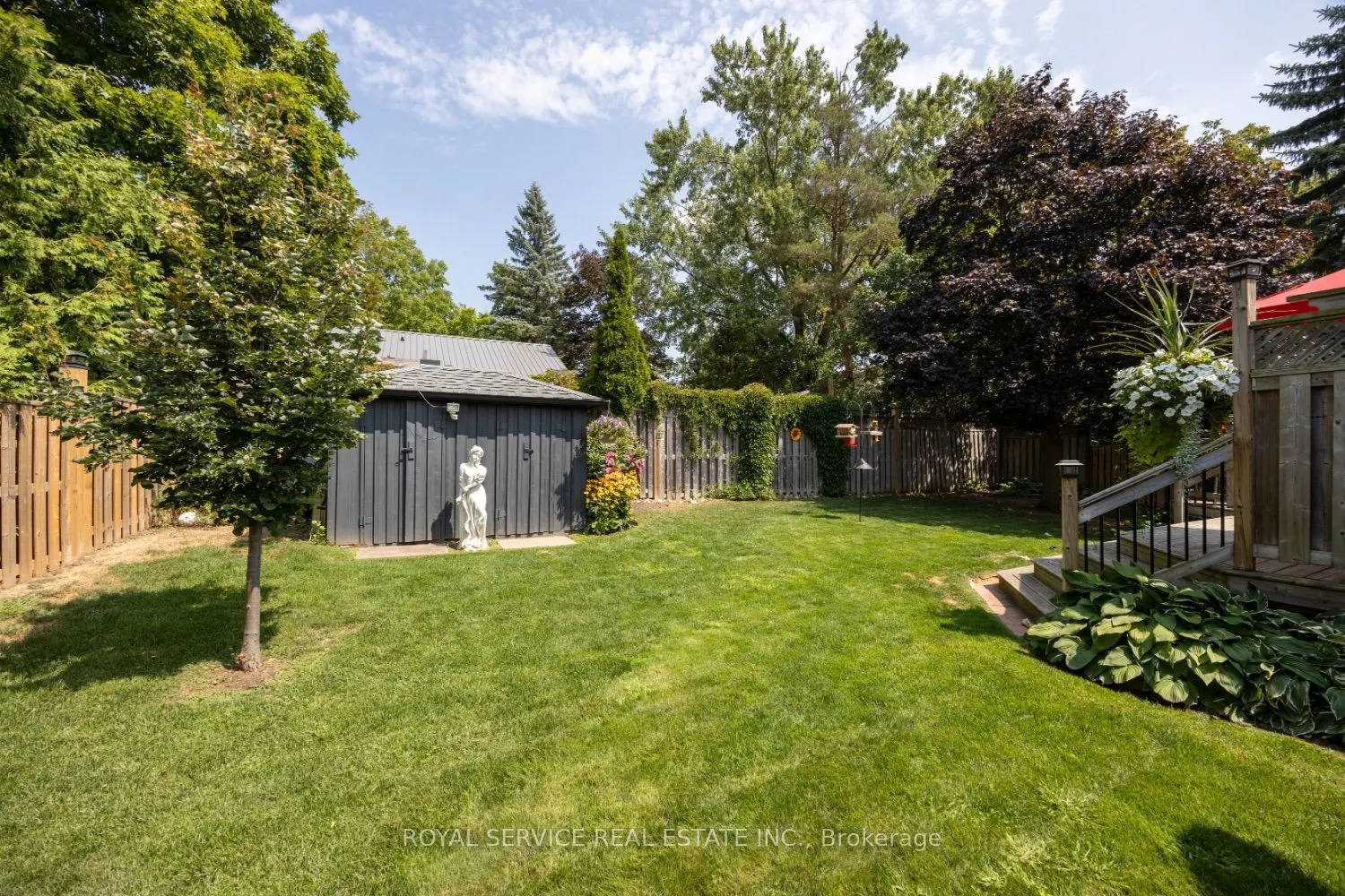 1664 Waddell Avenue