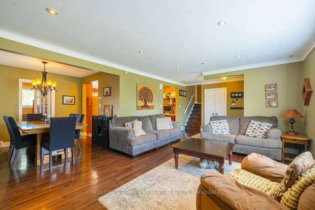 86 Crescent Drive