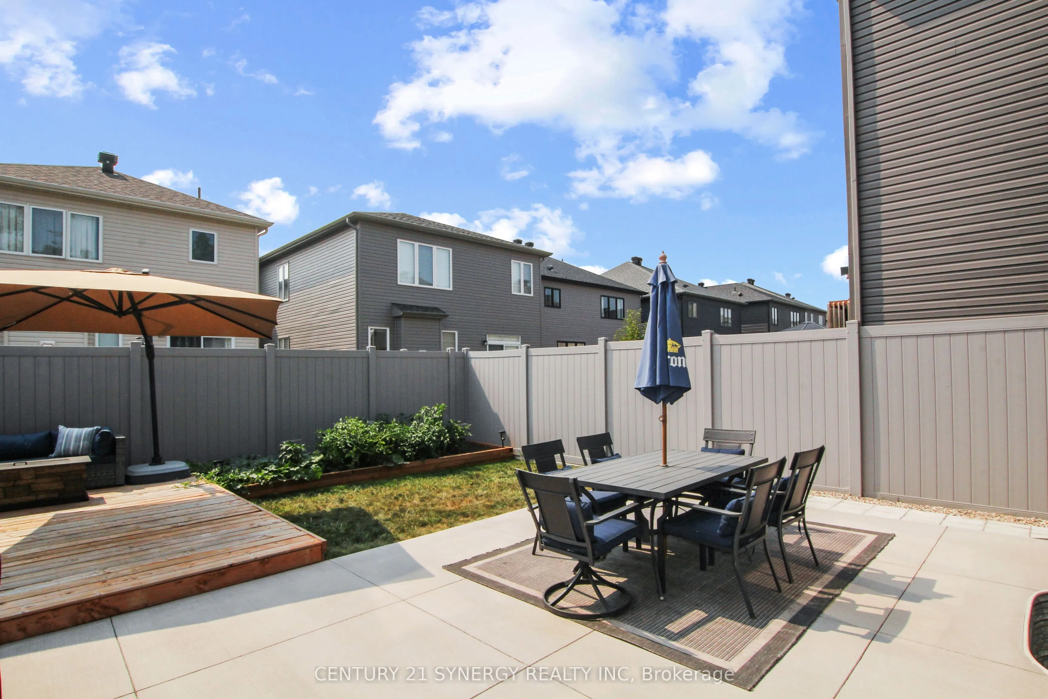 2104 Caltra Crescent