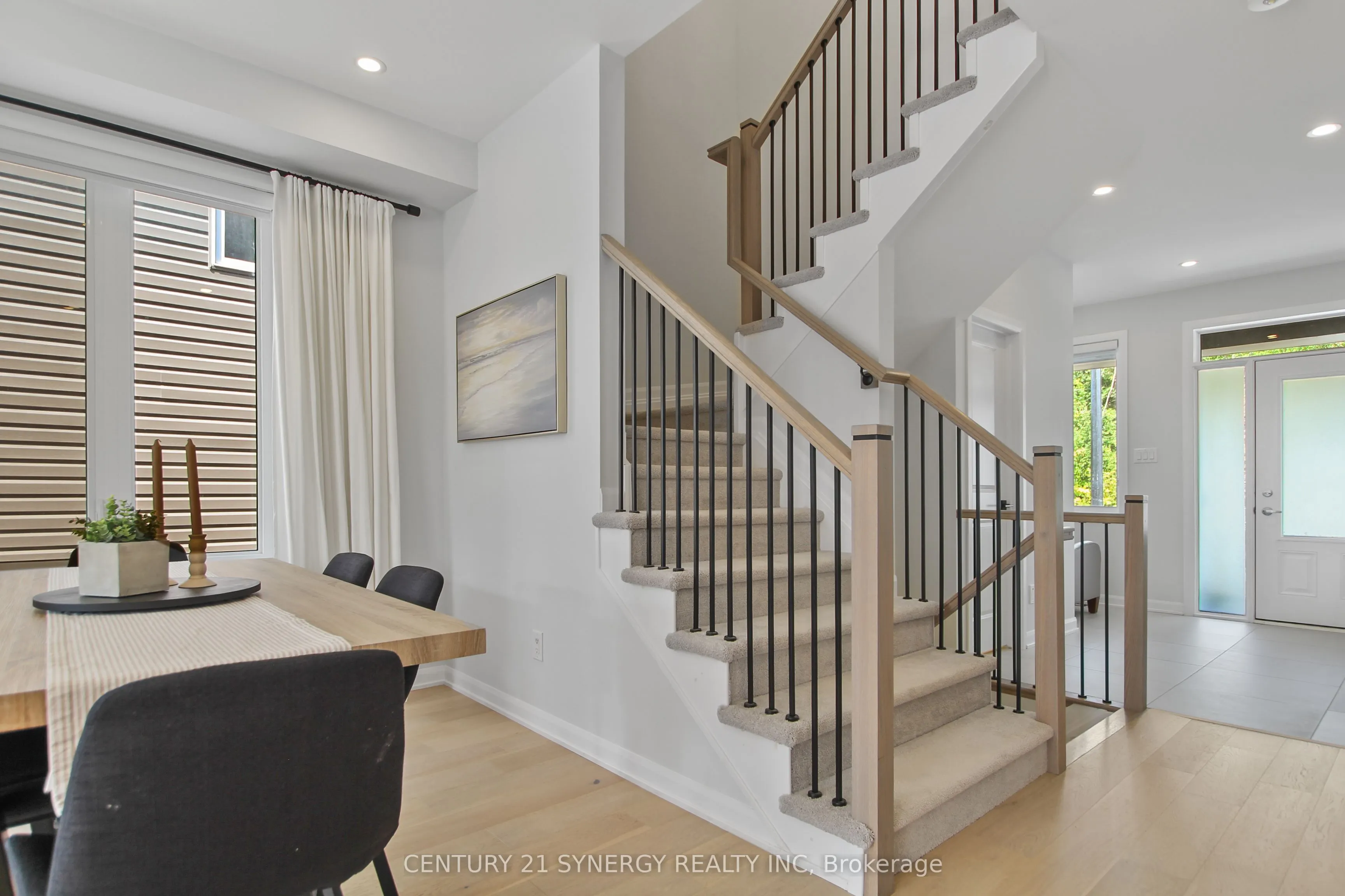 2104 Caltra Crescent