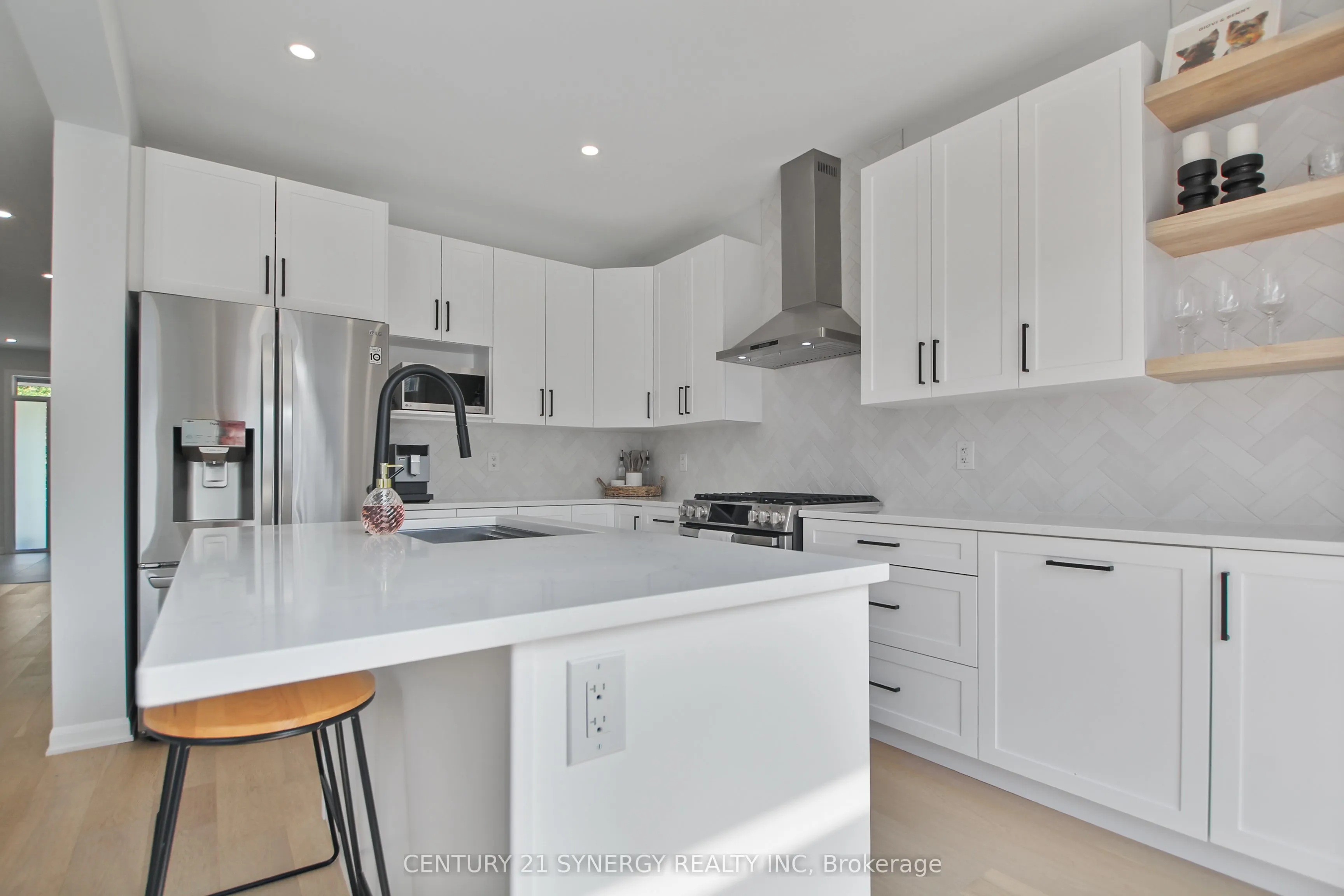 2104 Caltra Crescent