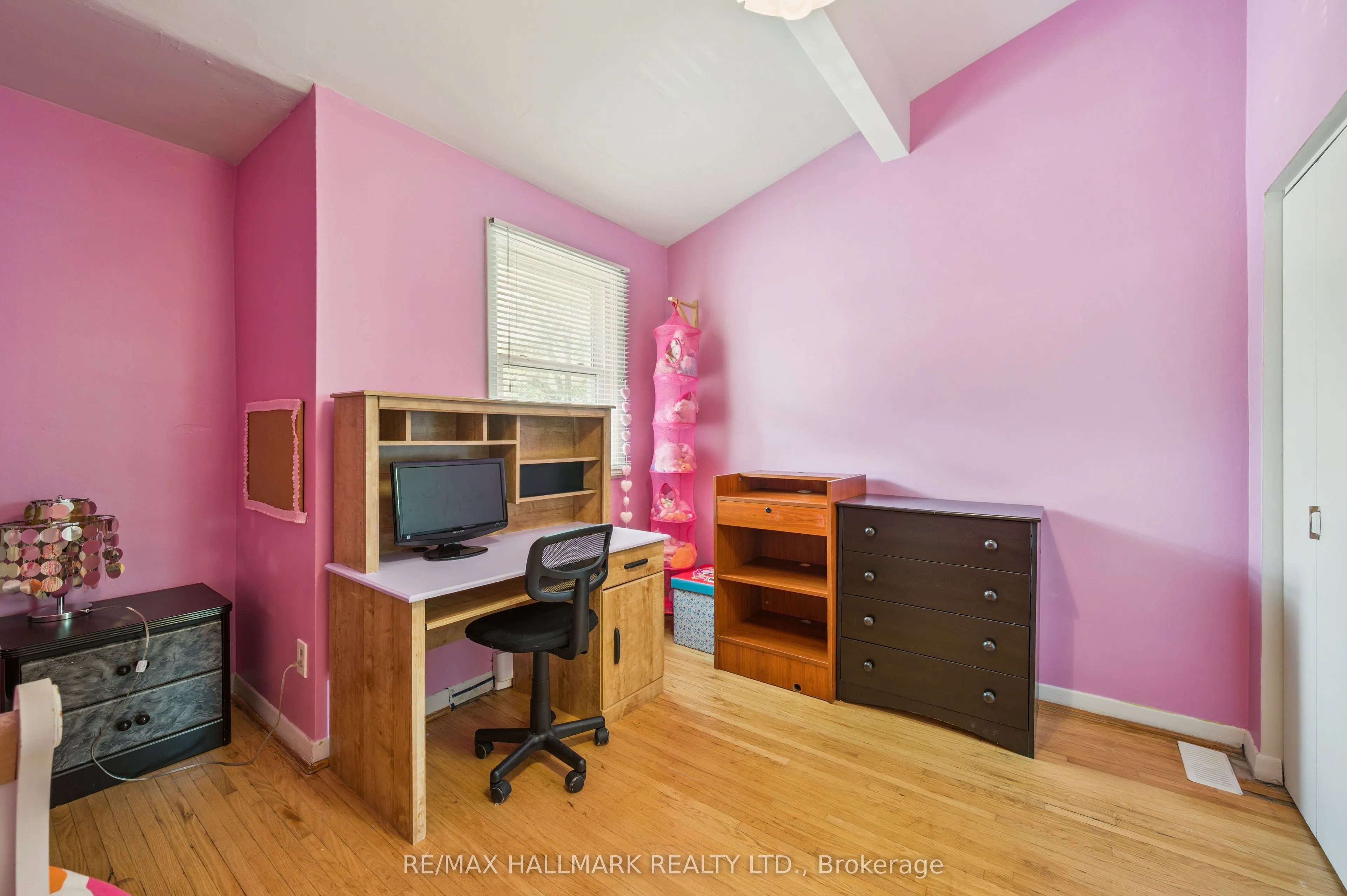 288 Westcourt Place, #25