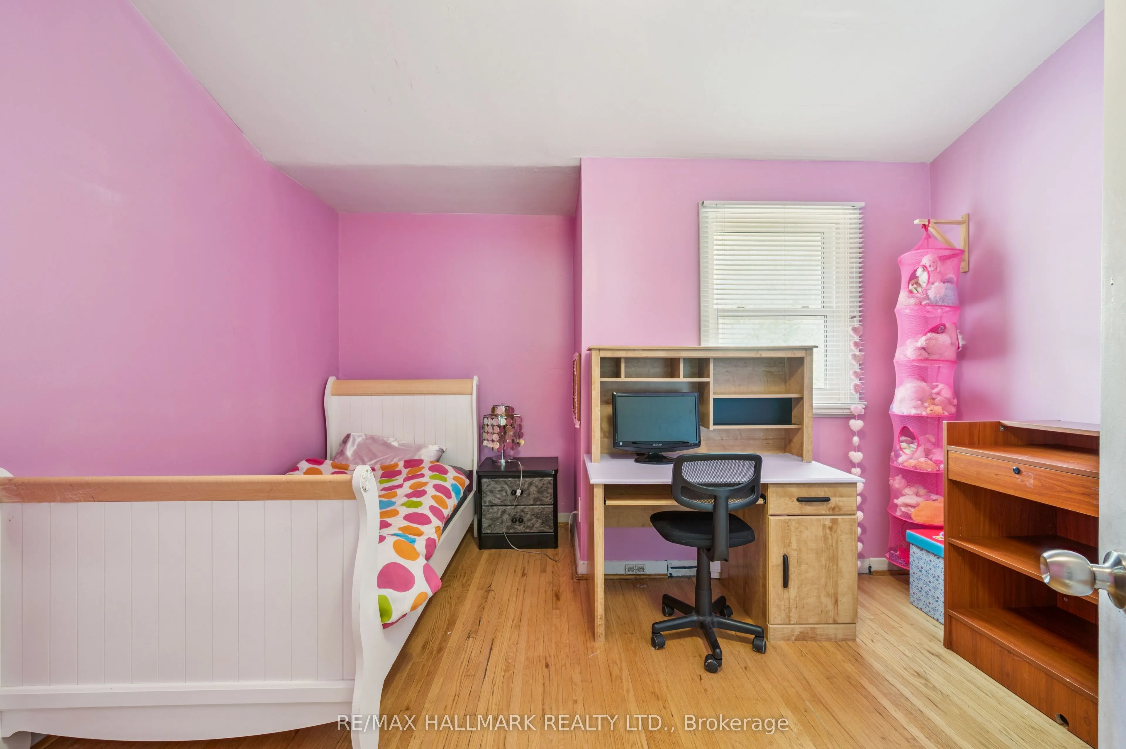 288 Westcourt Place, #25