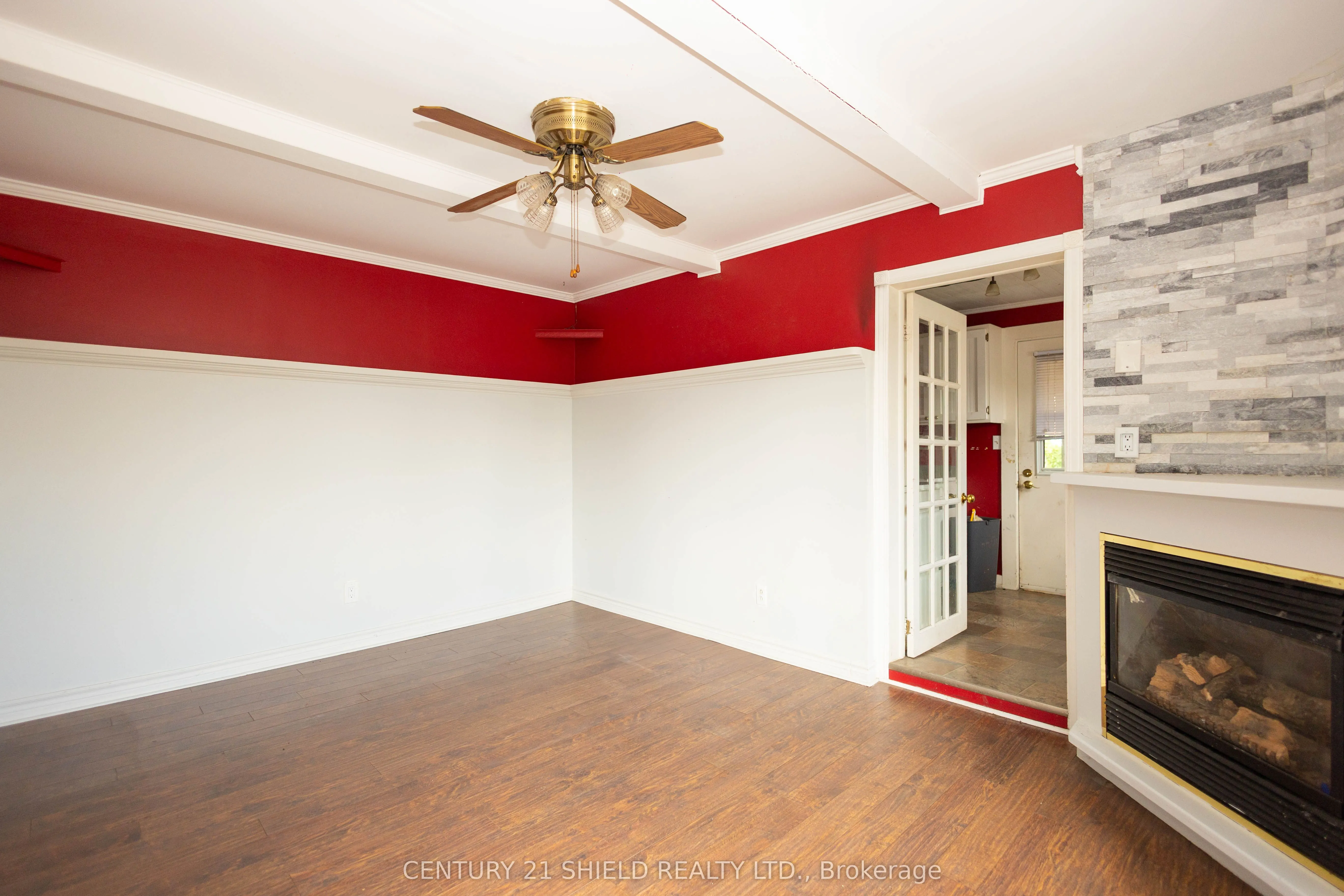 627 Pitt Street