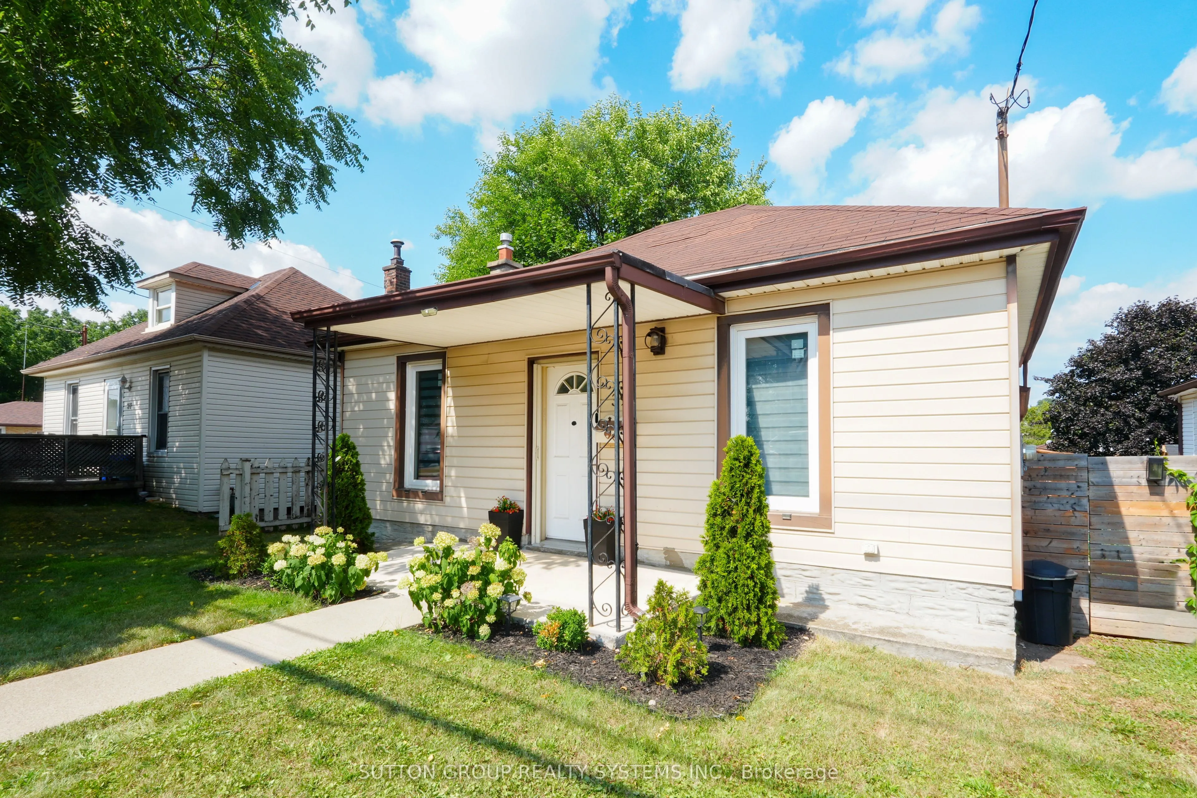 39 Norfolk Avenue