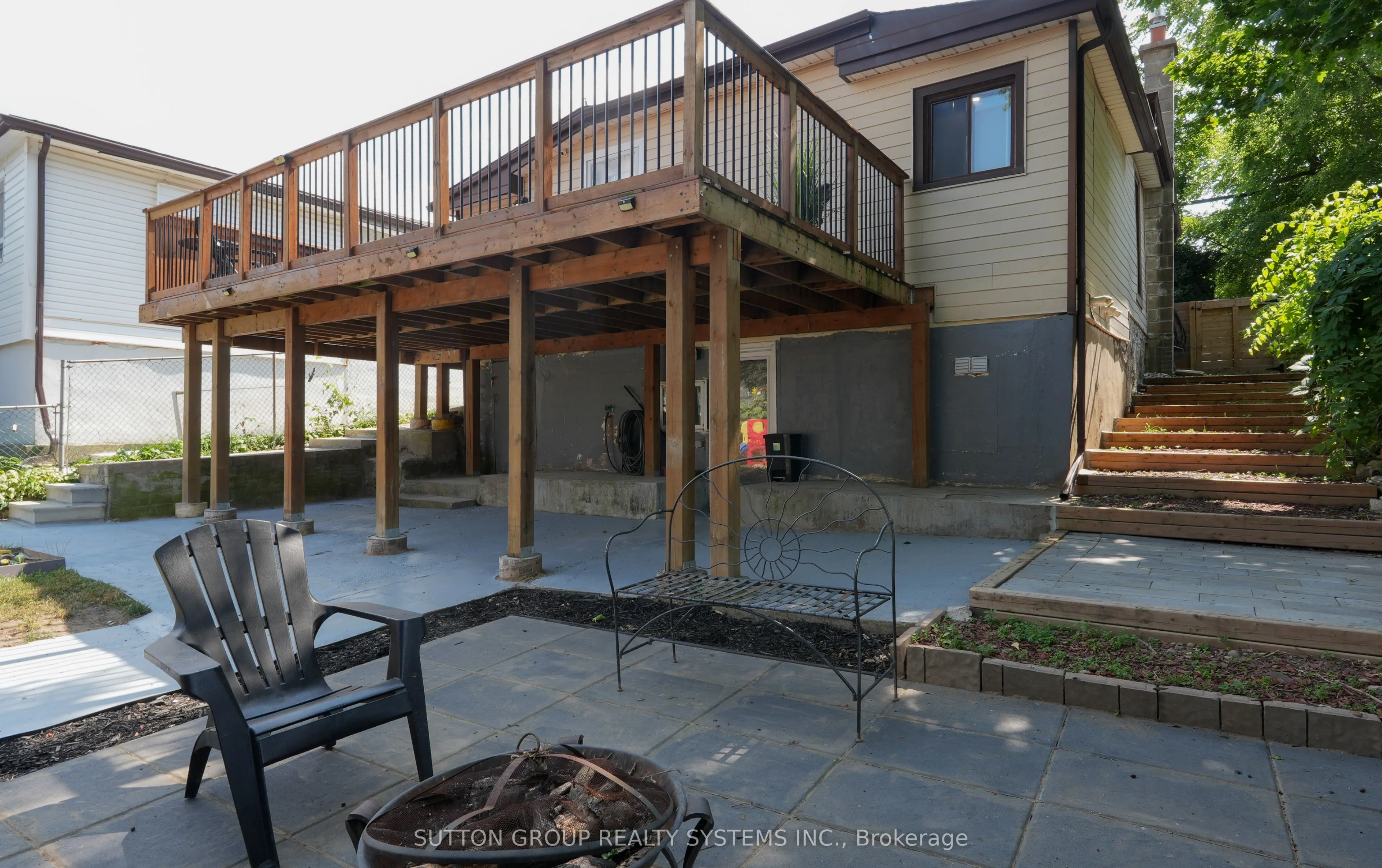 39 Norfolk Avenue