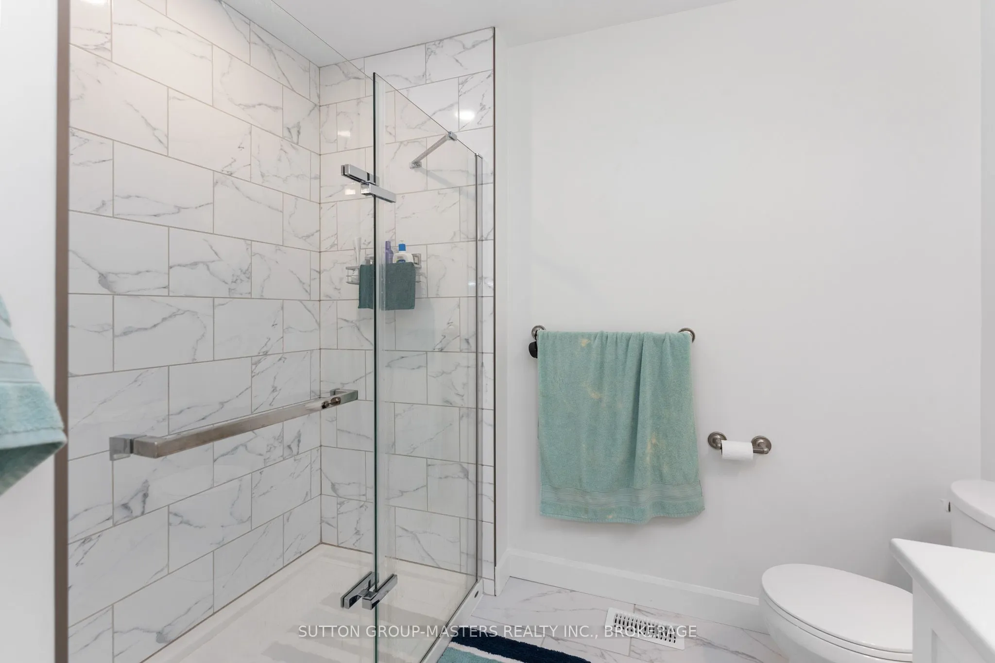 229 Superior Drive