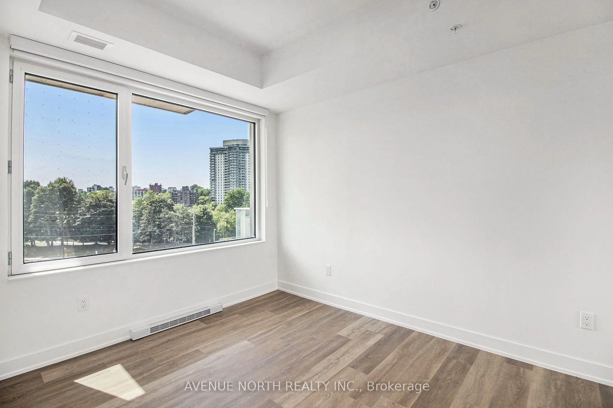280 Montgomery Street, #505