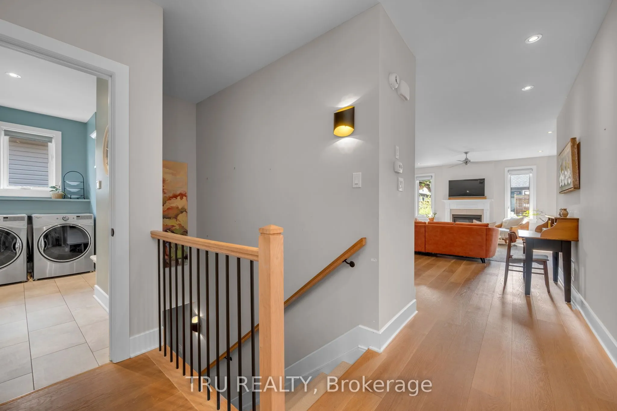 590 Robert Hill Street