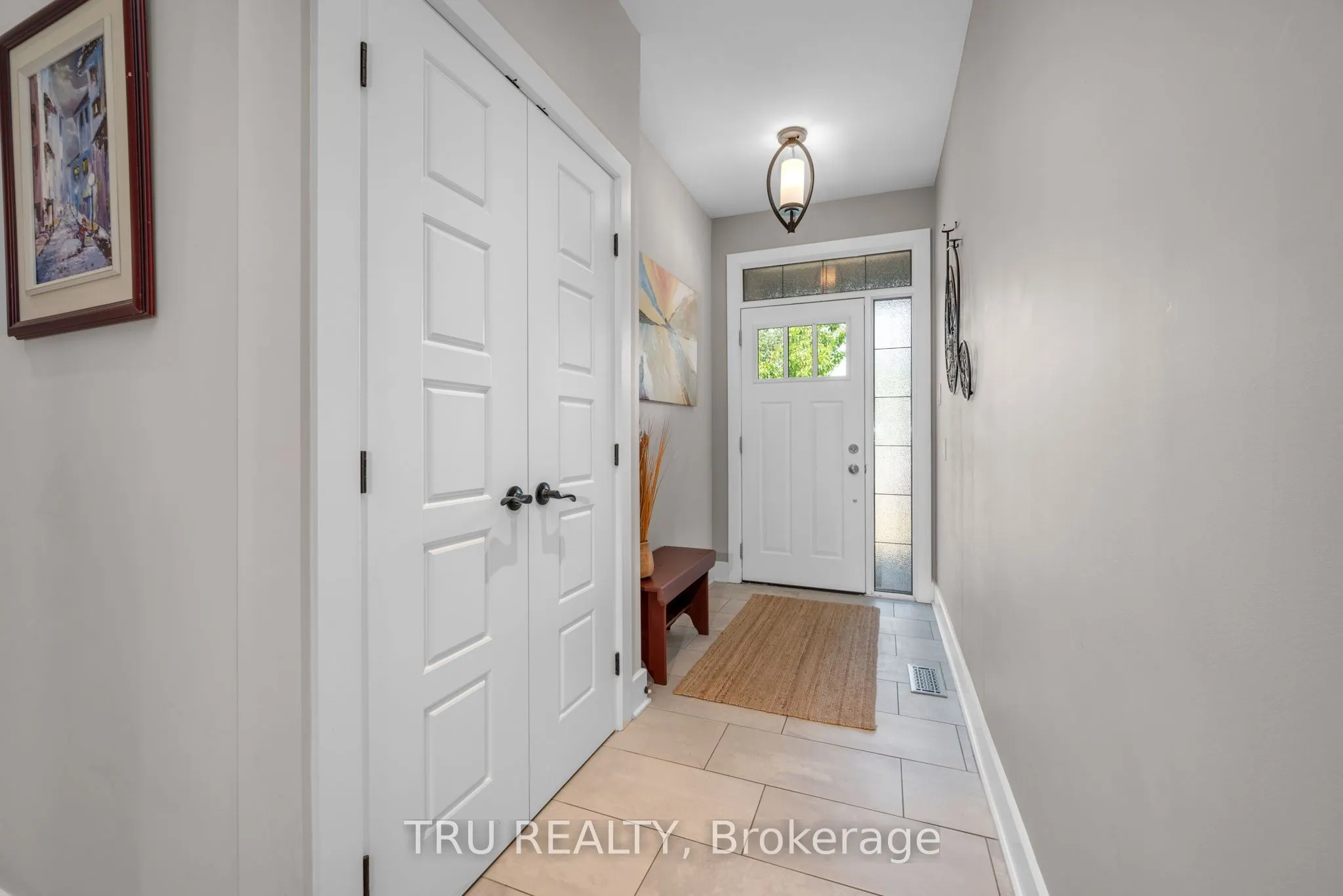 590 Robert Hill Street