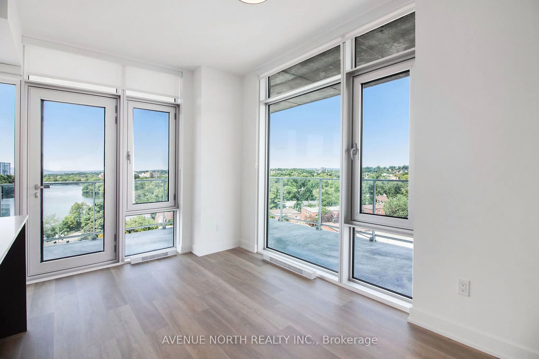 280 Montgomery Street, #1212