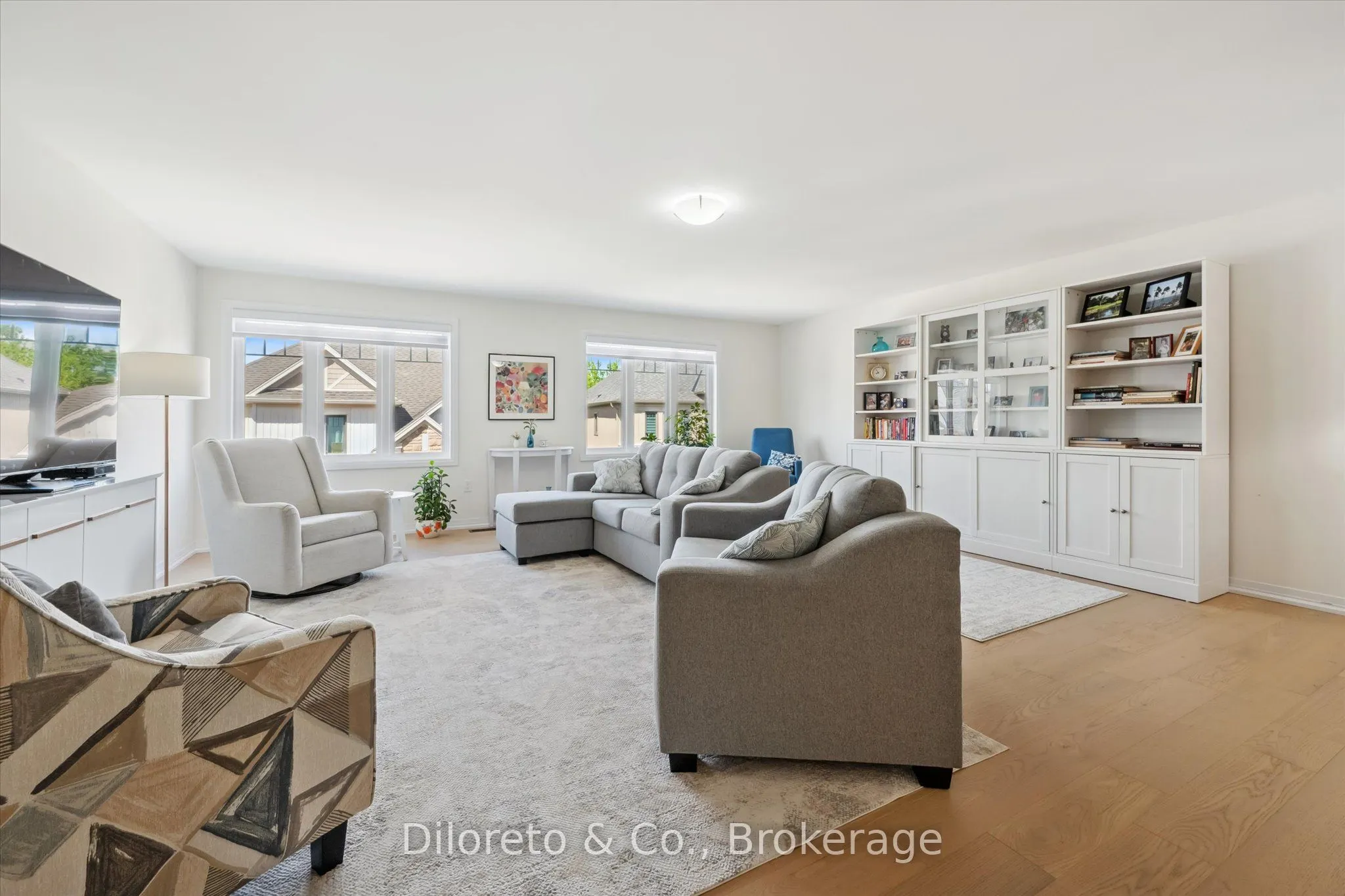 5 Lovering Lane