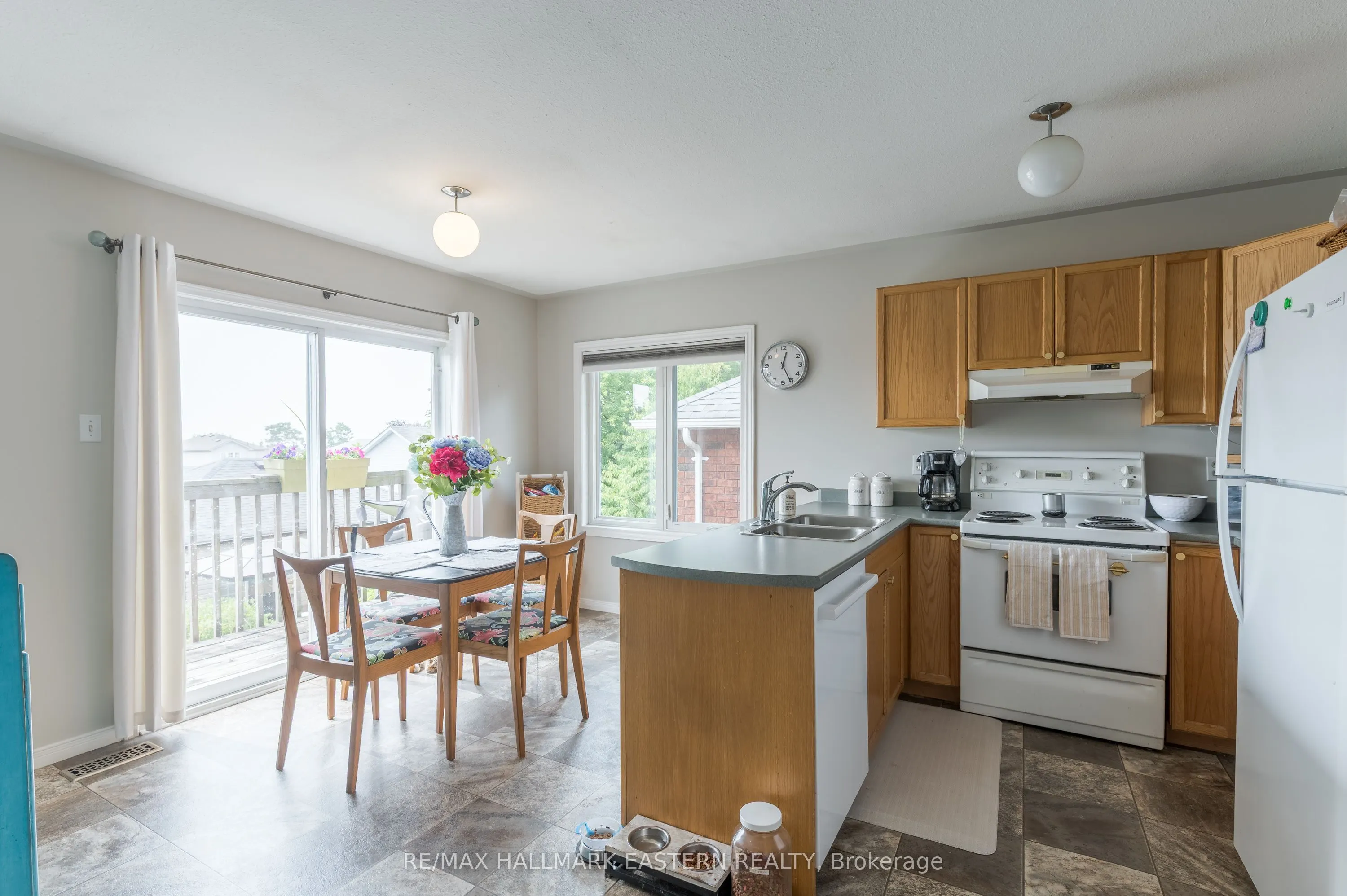 661 Trailview Drive
