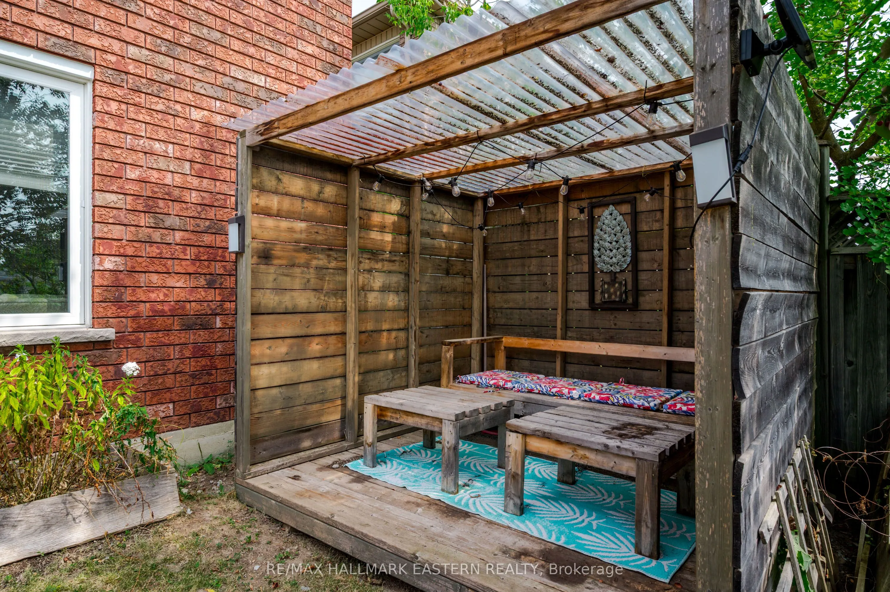 661 Trailview Drive
