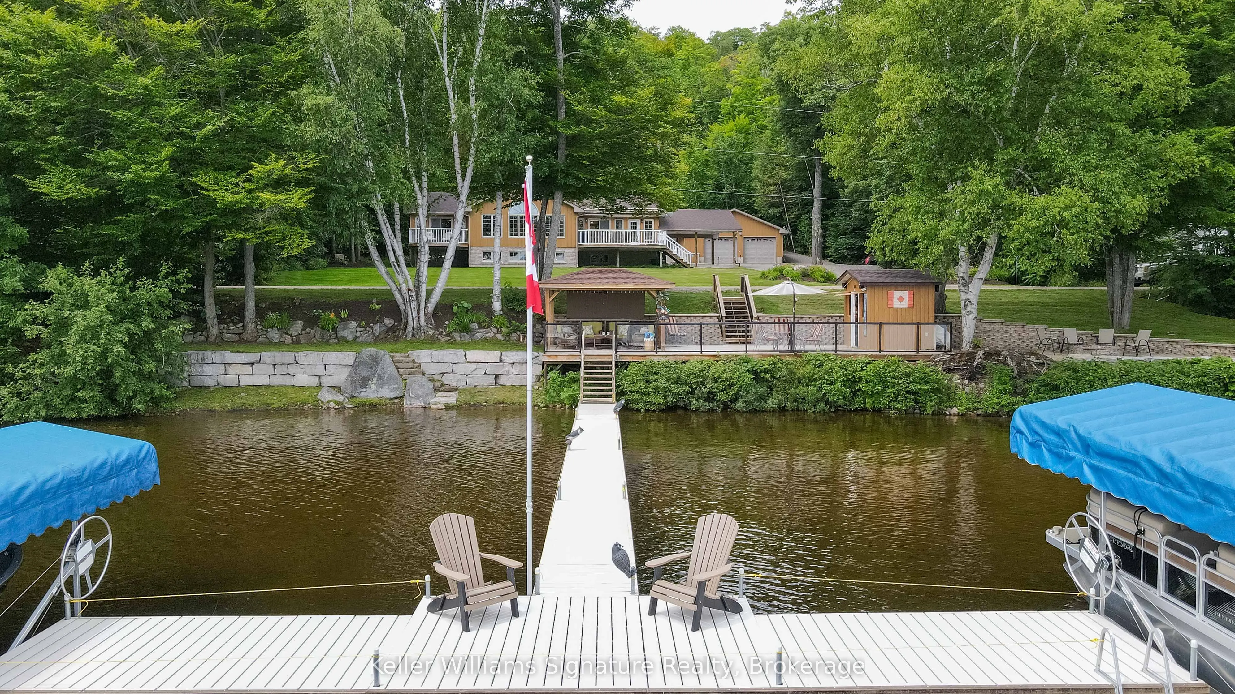 165 LAKESHORE Drive