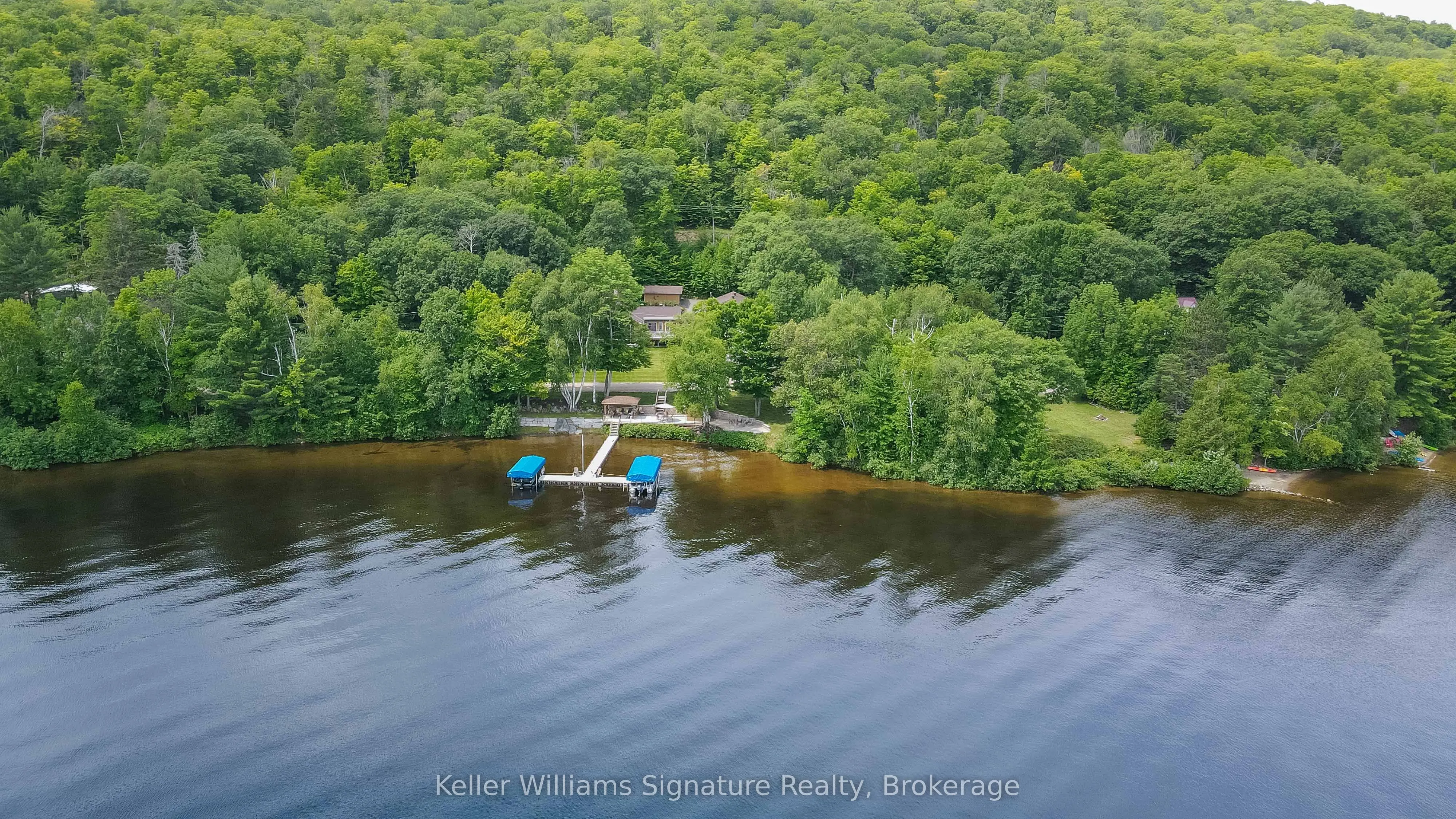 165 LAKESHORE Drive
