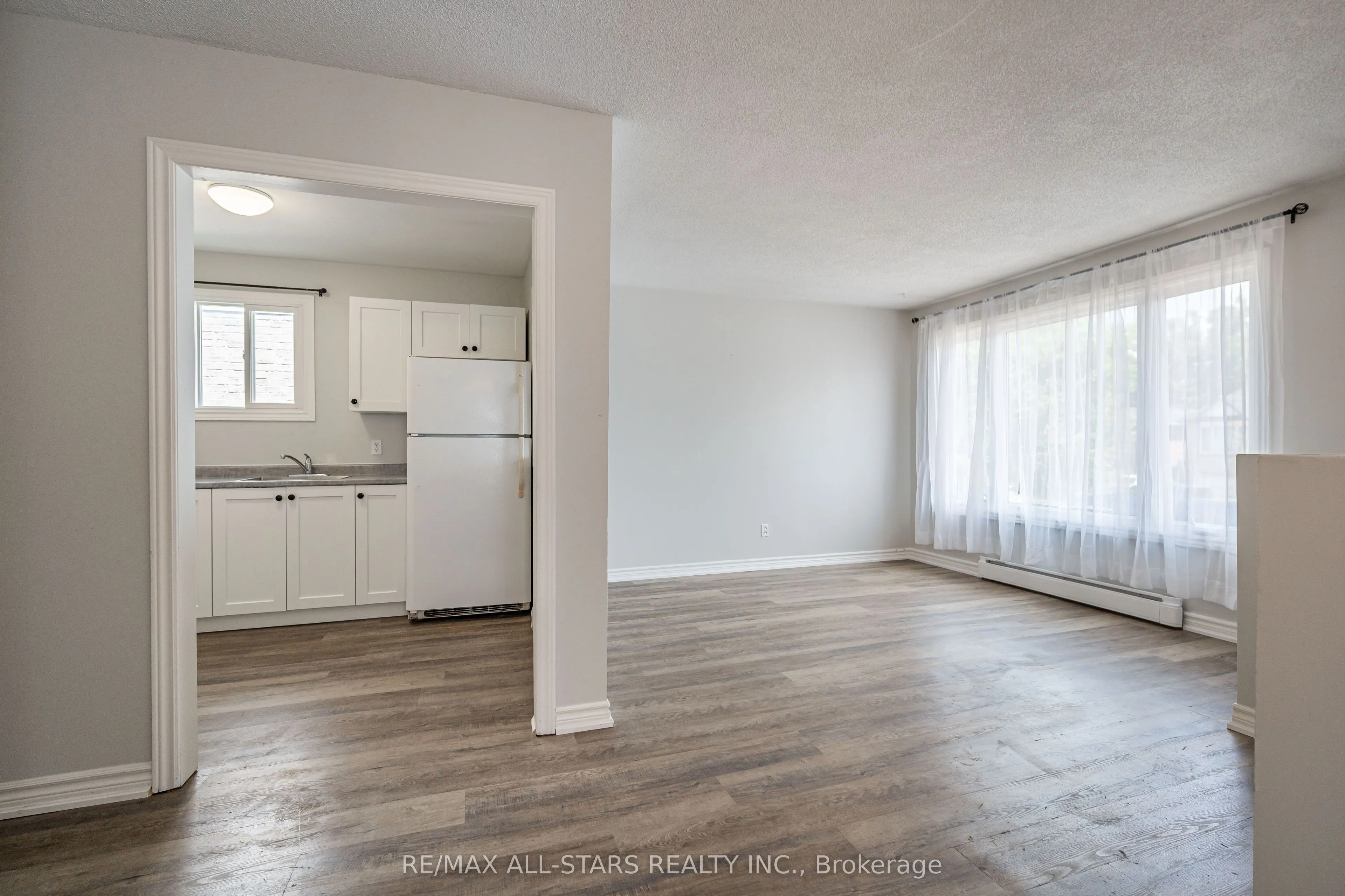 755 Mountain Ash Road