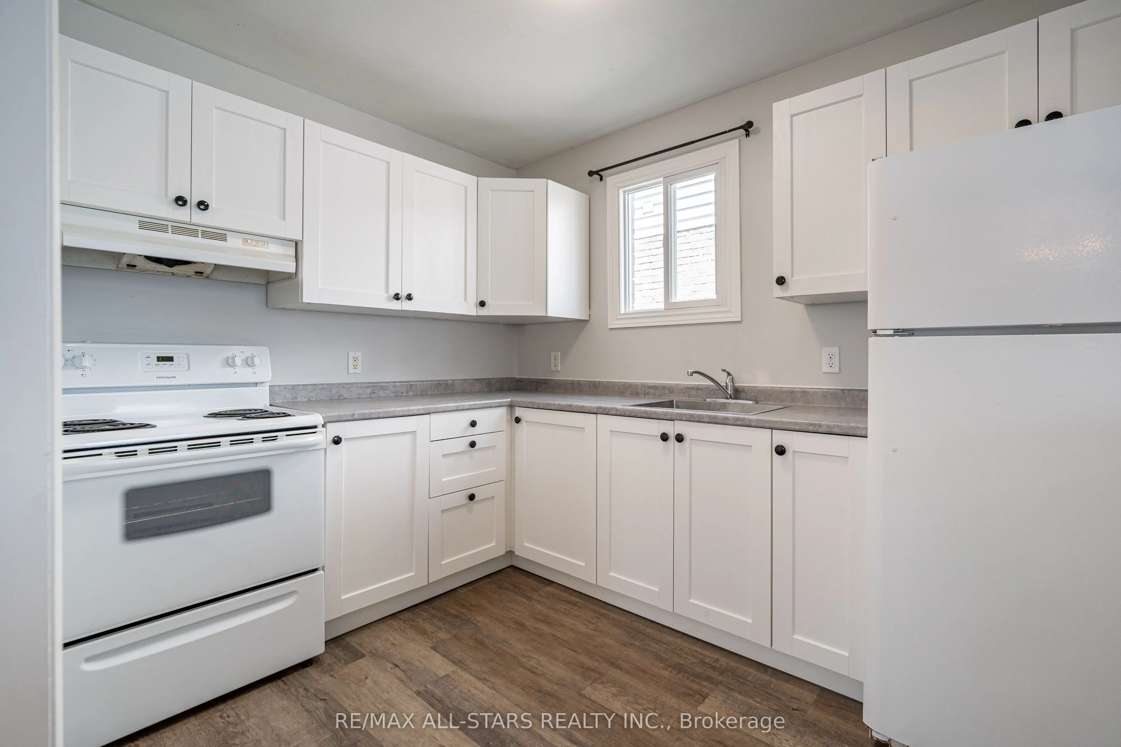 755 Mountain Ash Road