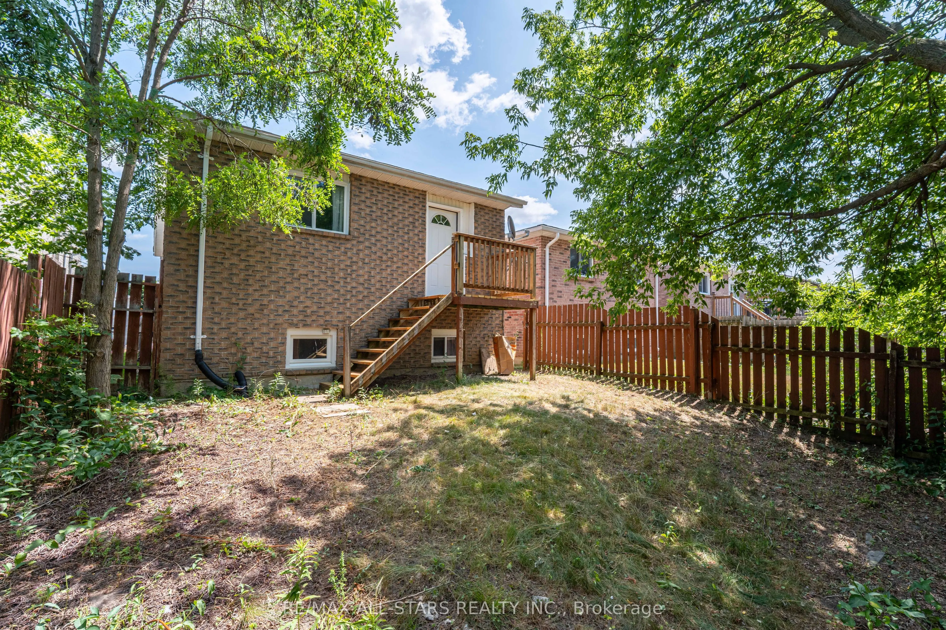 755 Mountain Ash Road