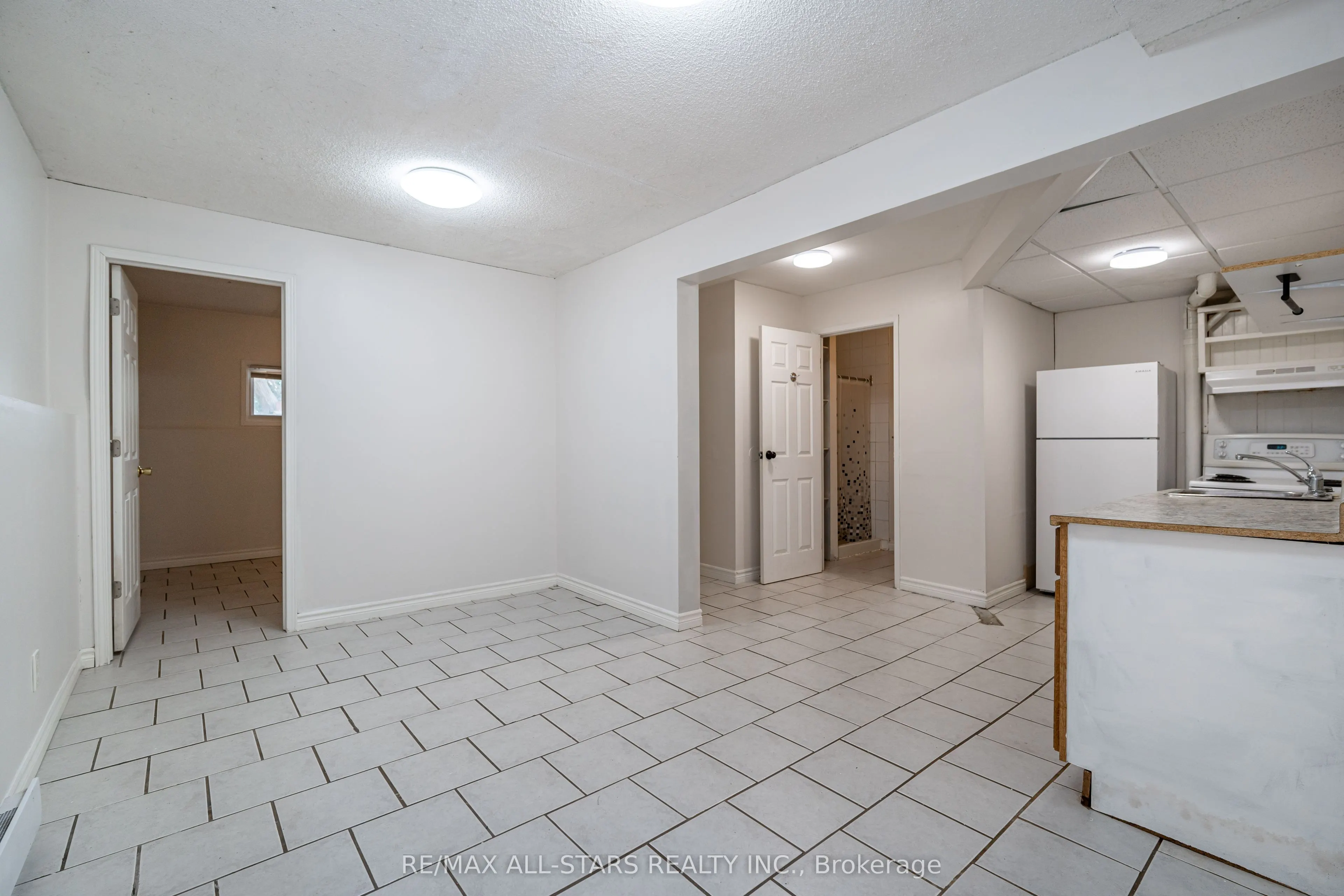 755 Mountain Ash Road