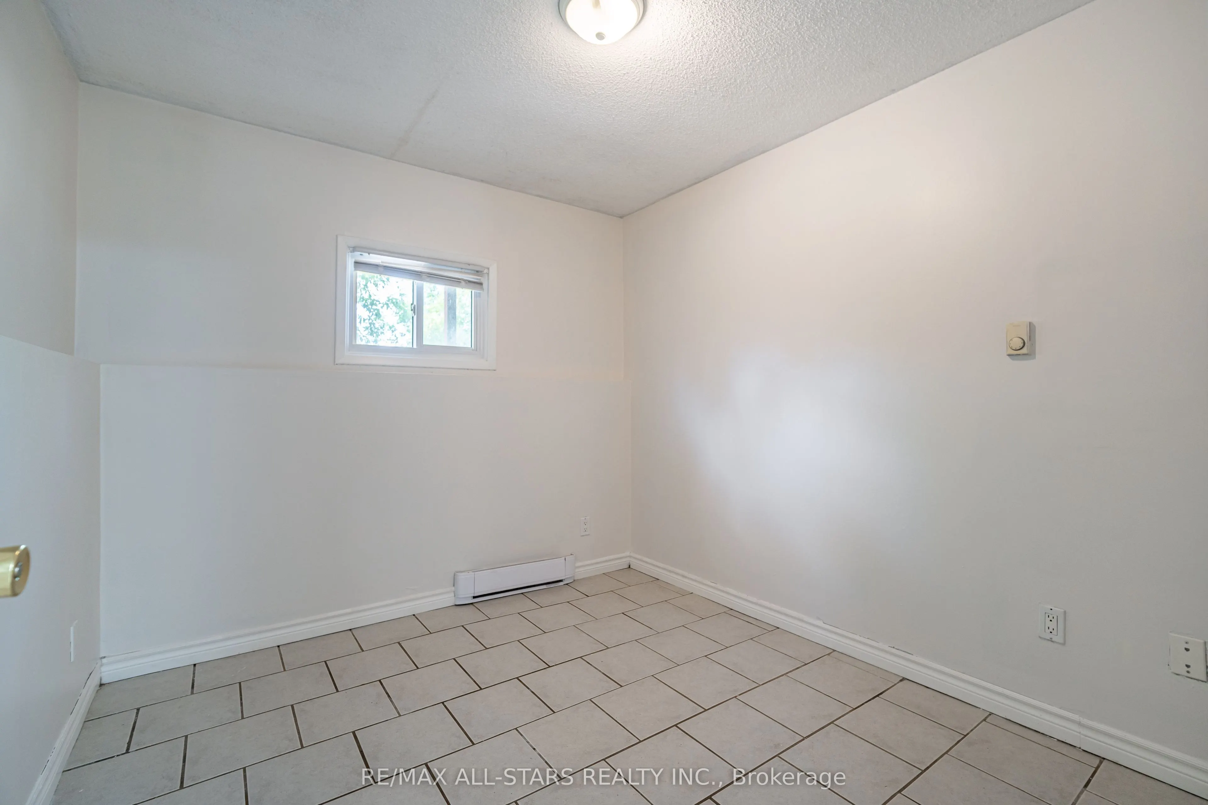 755 Mountain Ash Road