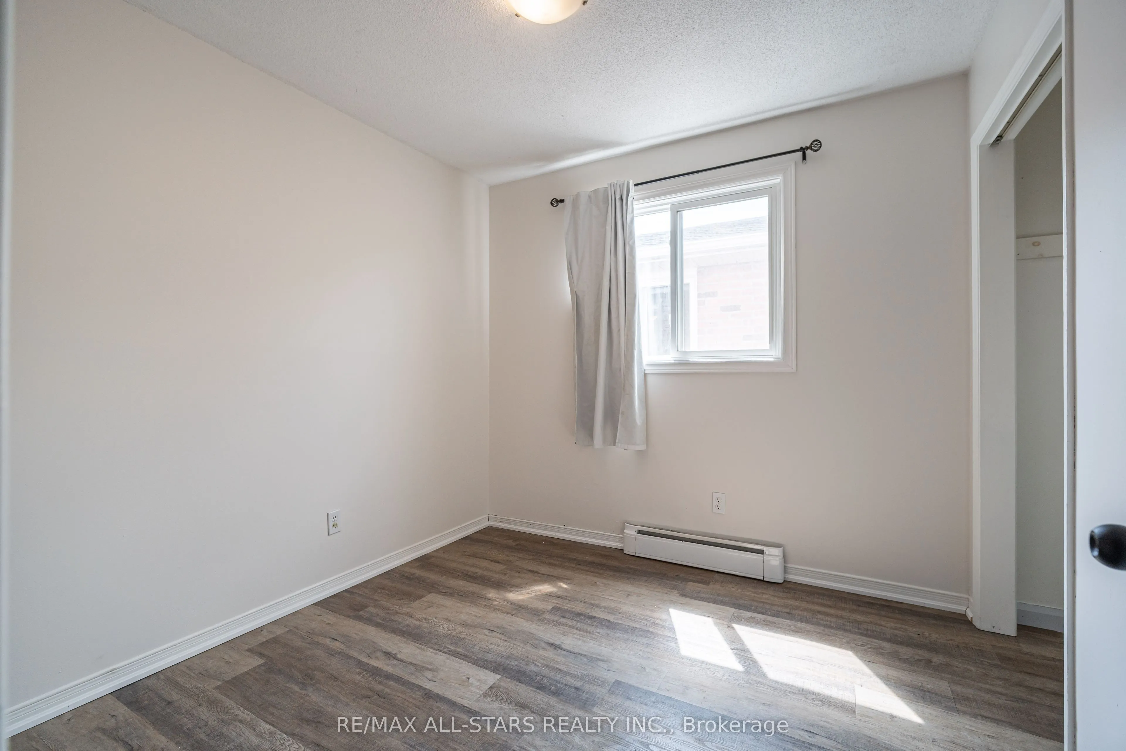 755 Mountain Ash Road