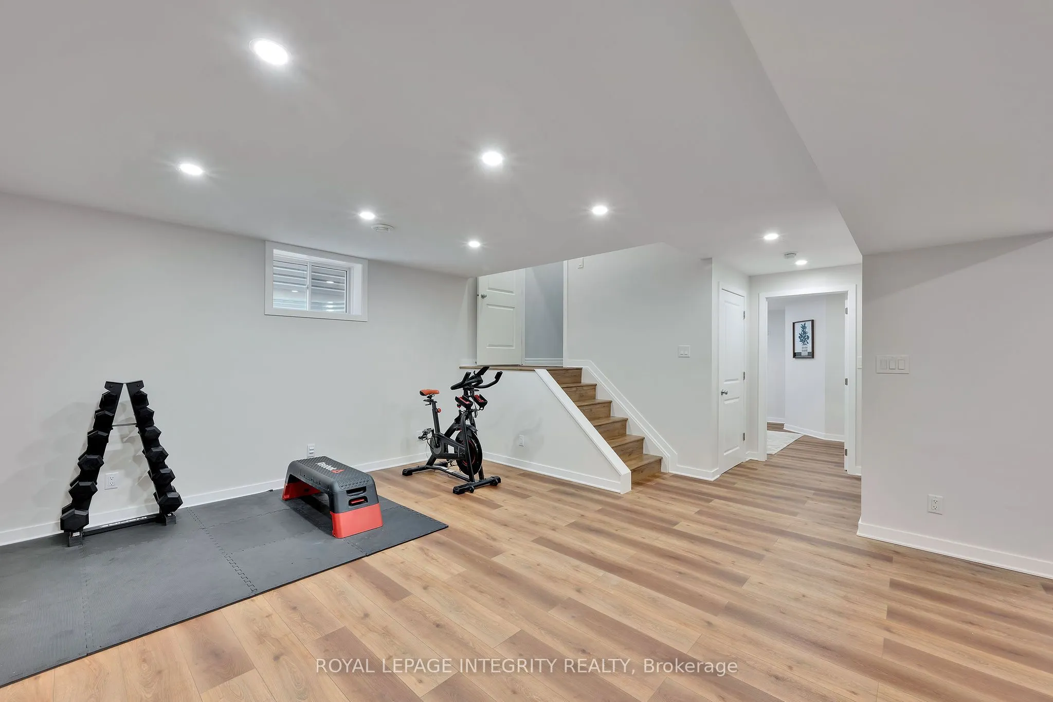 689 Parade Drive
