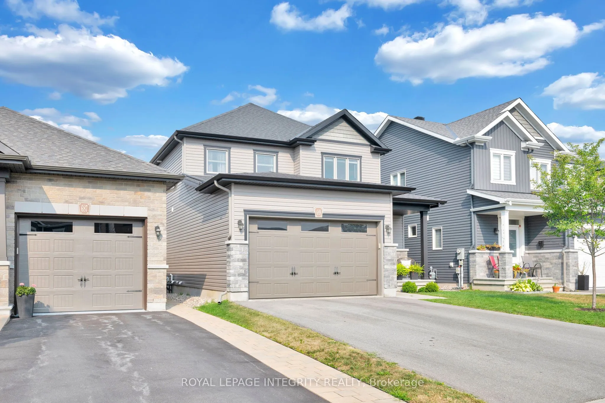689 Parade Drive