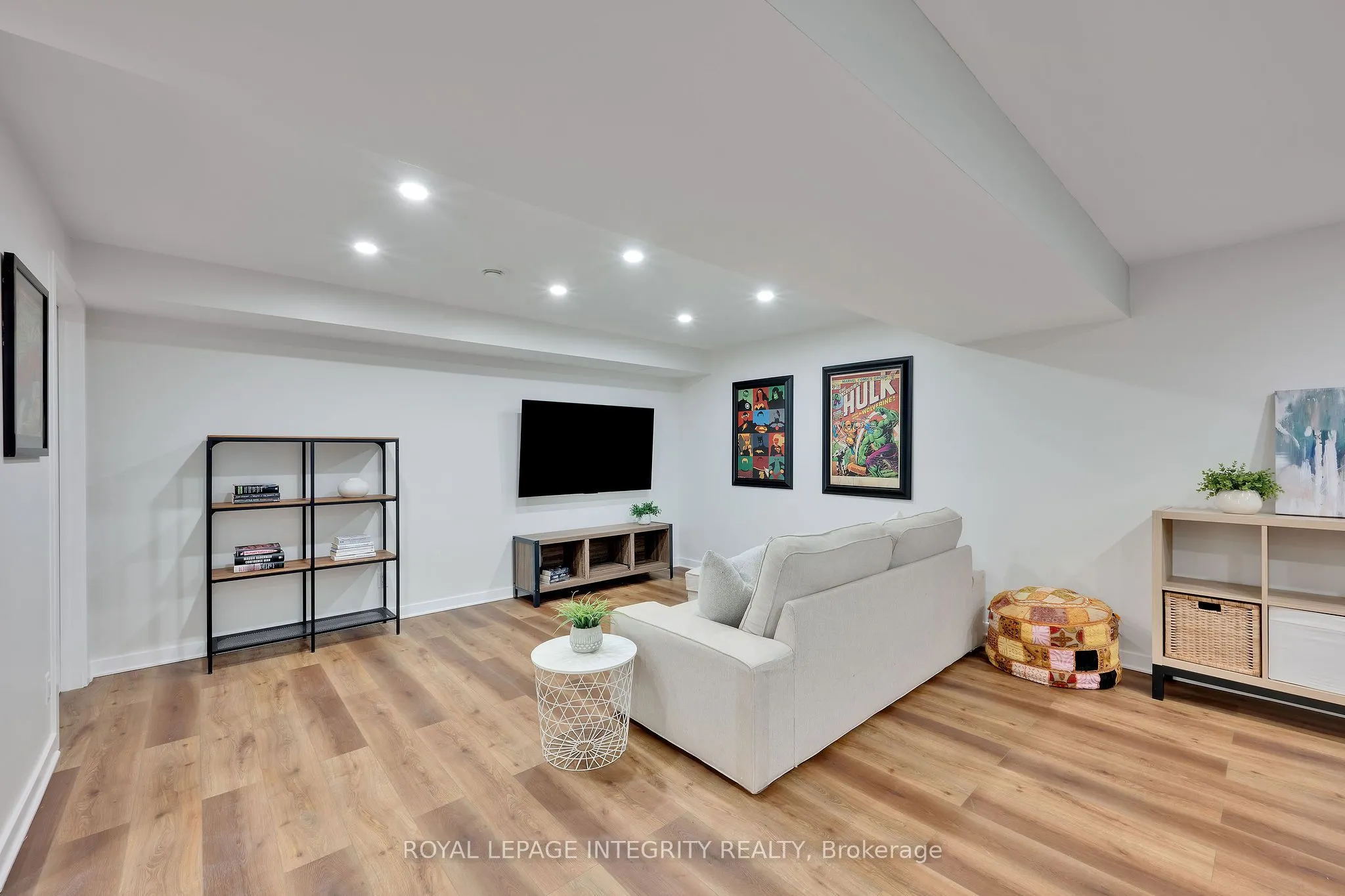 689 Parade Drive