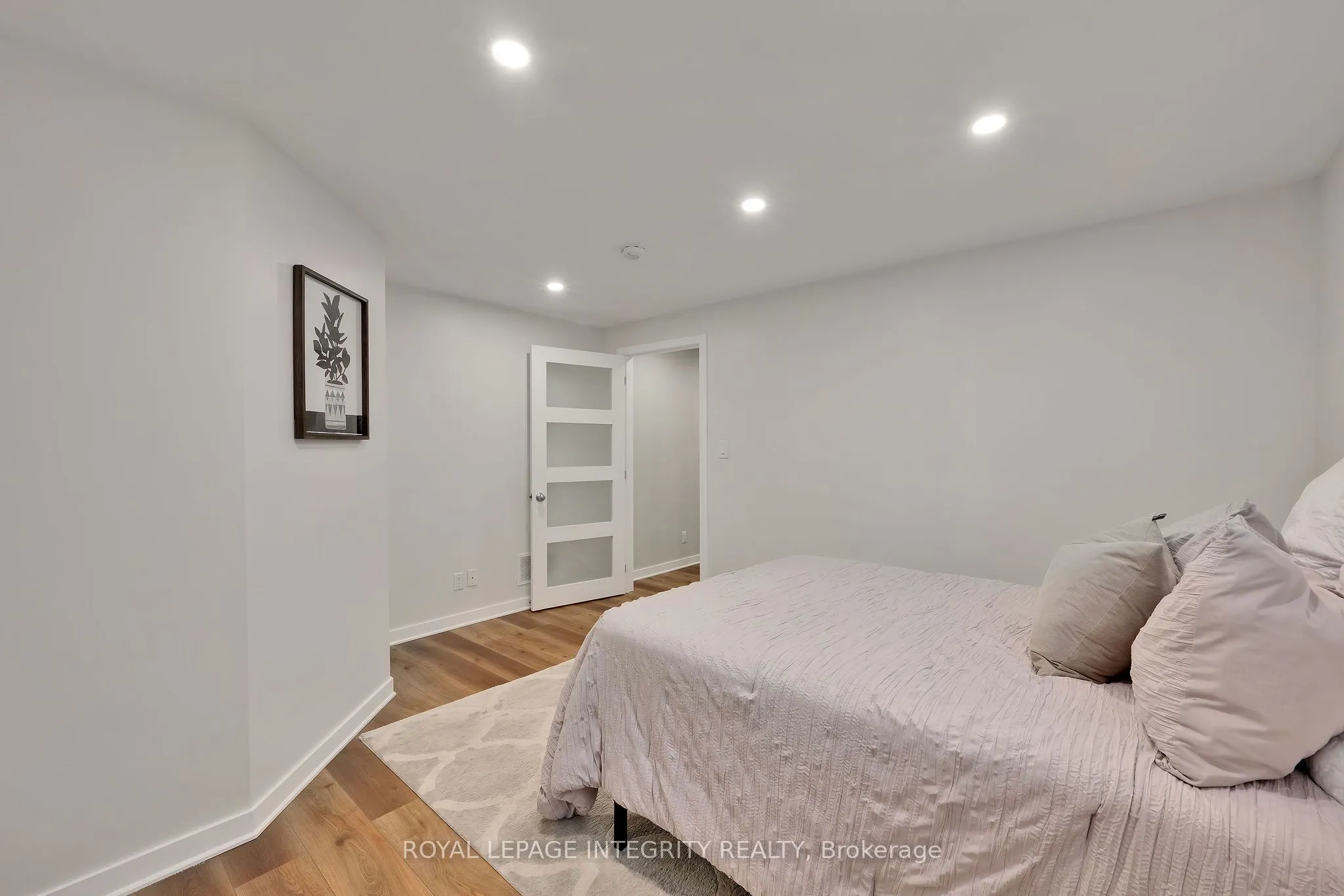 689 Parade Drive