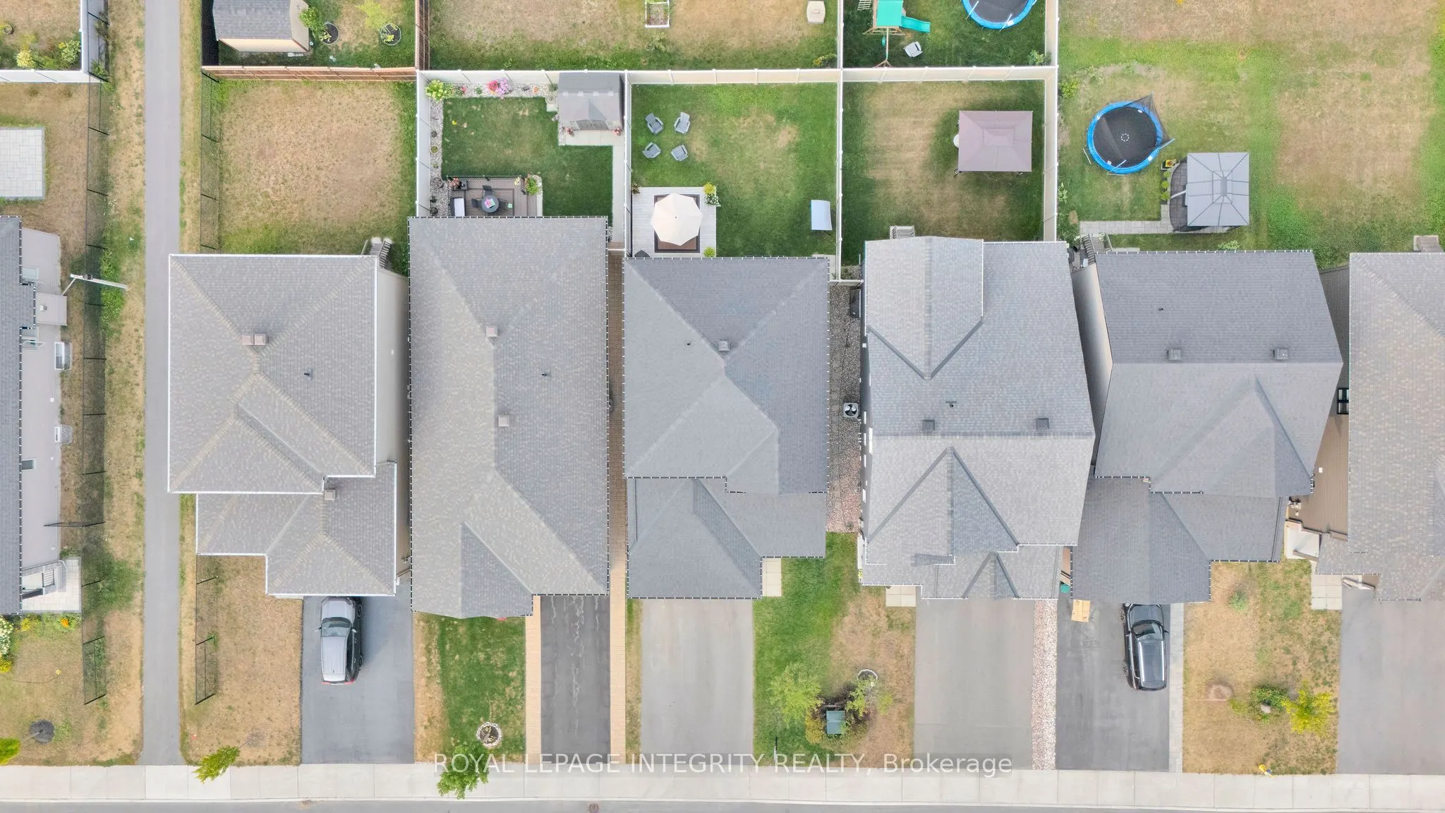 689 Parade Drive