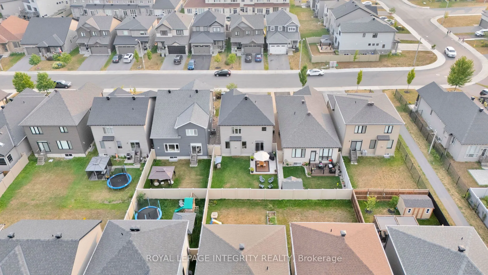 689 Parade Drive