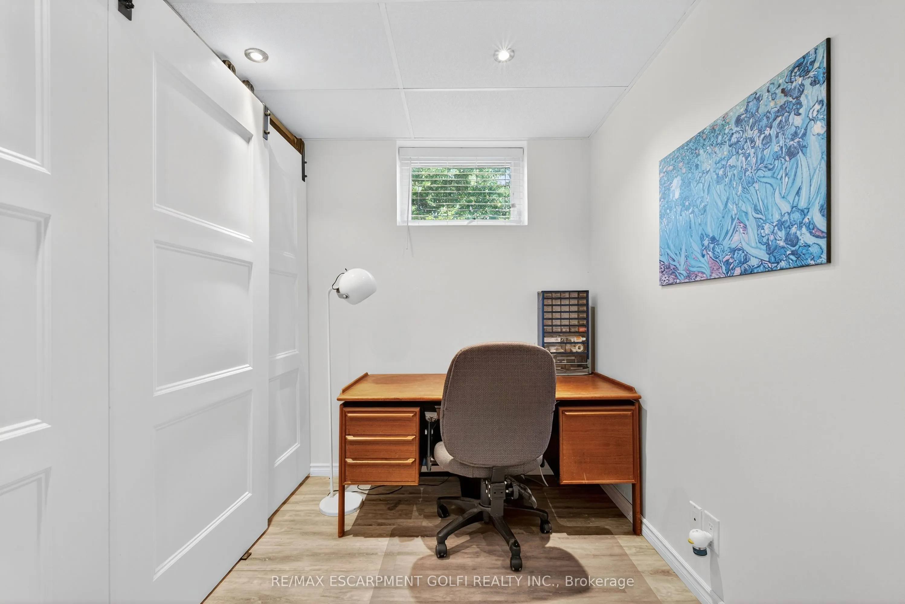 1238 Lakeshore Road