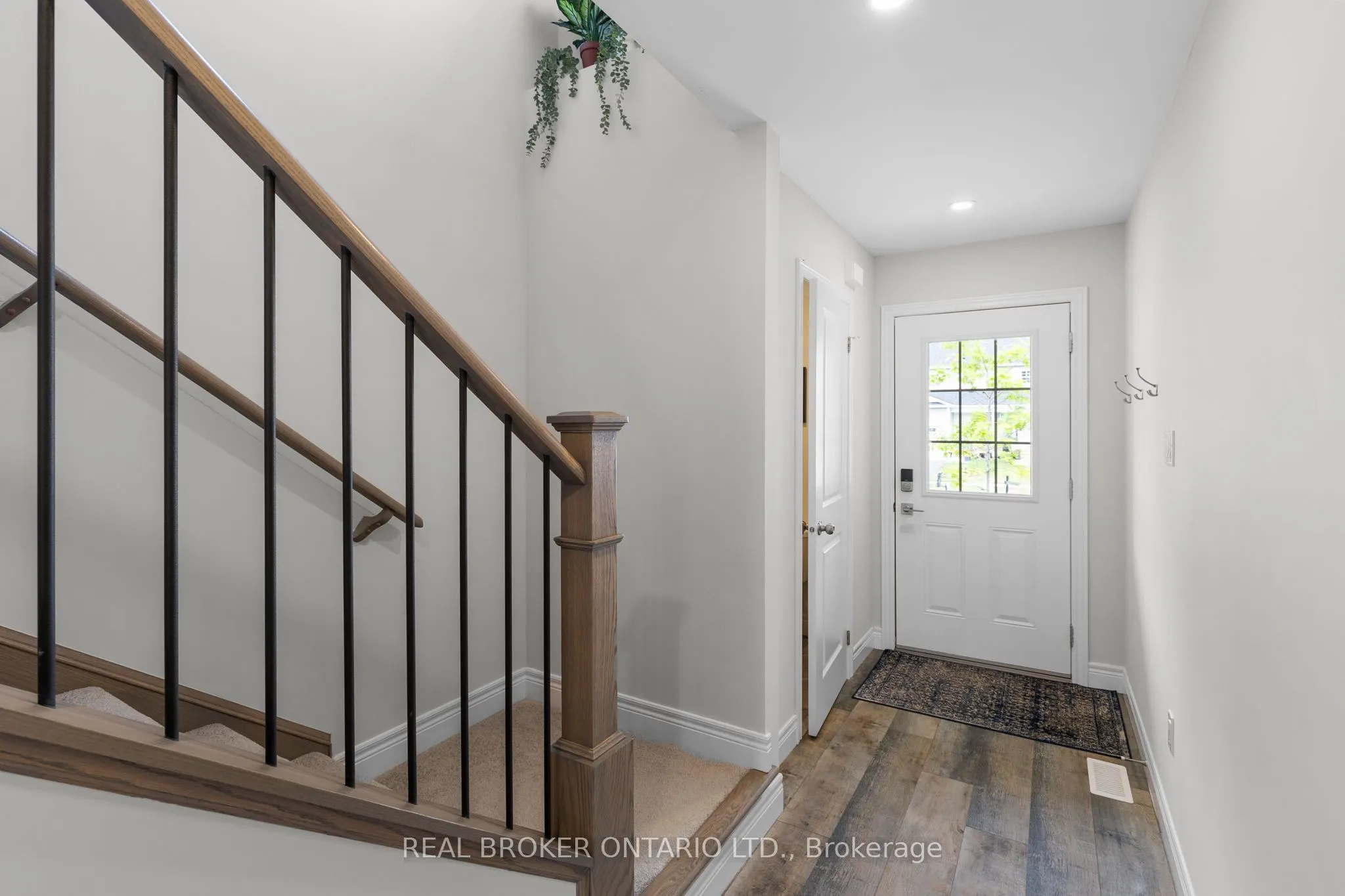 8 Nicole Park Place