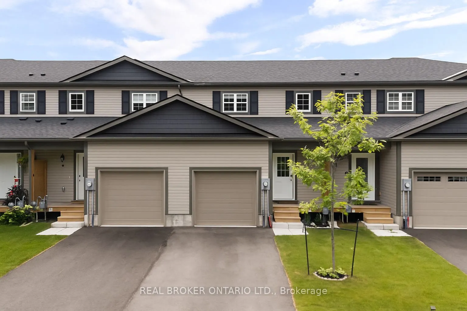 8 Nicole Park Place