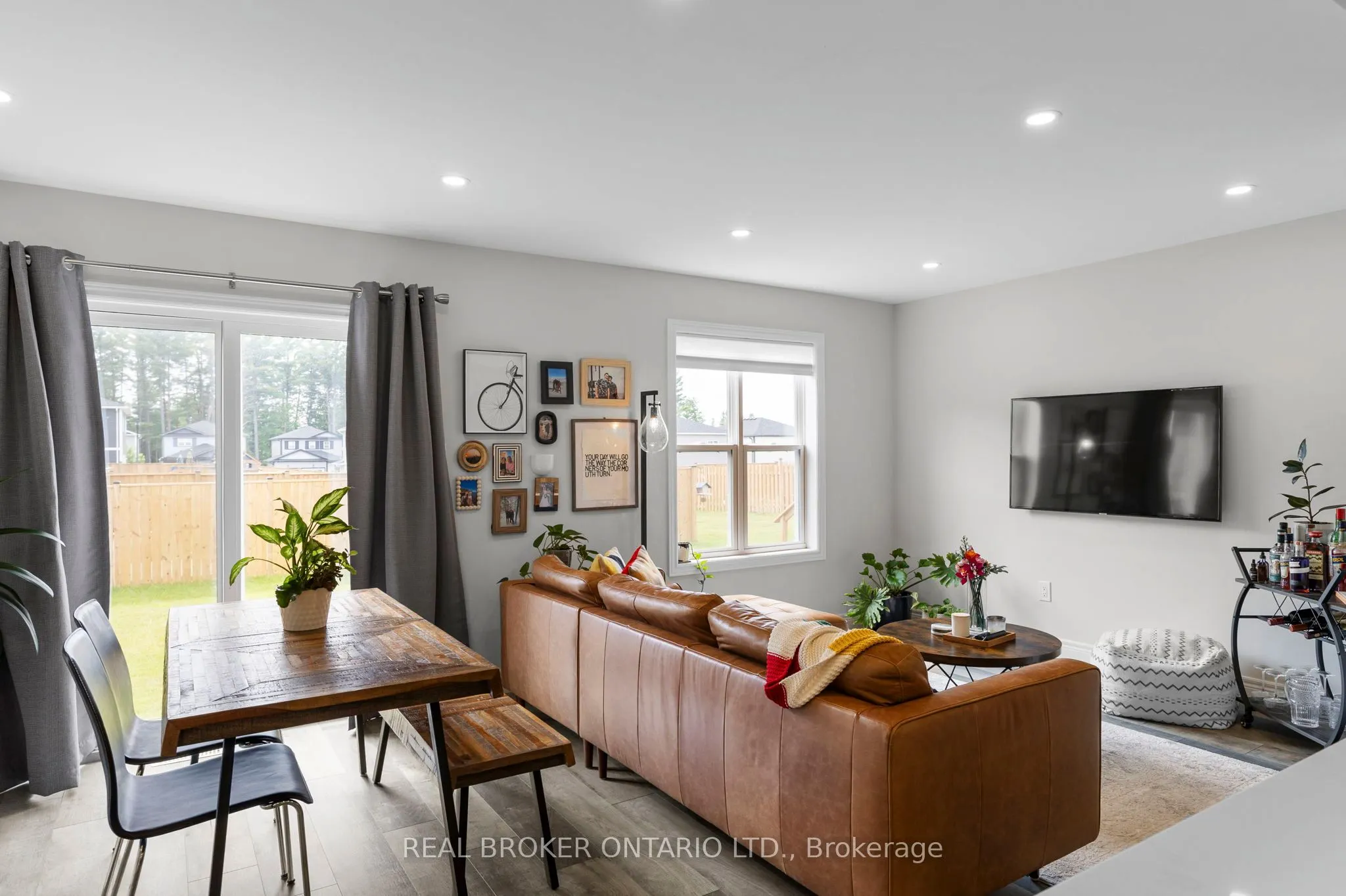 8 Nicole Park Place
