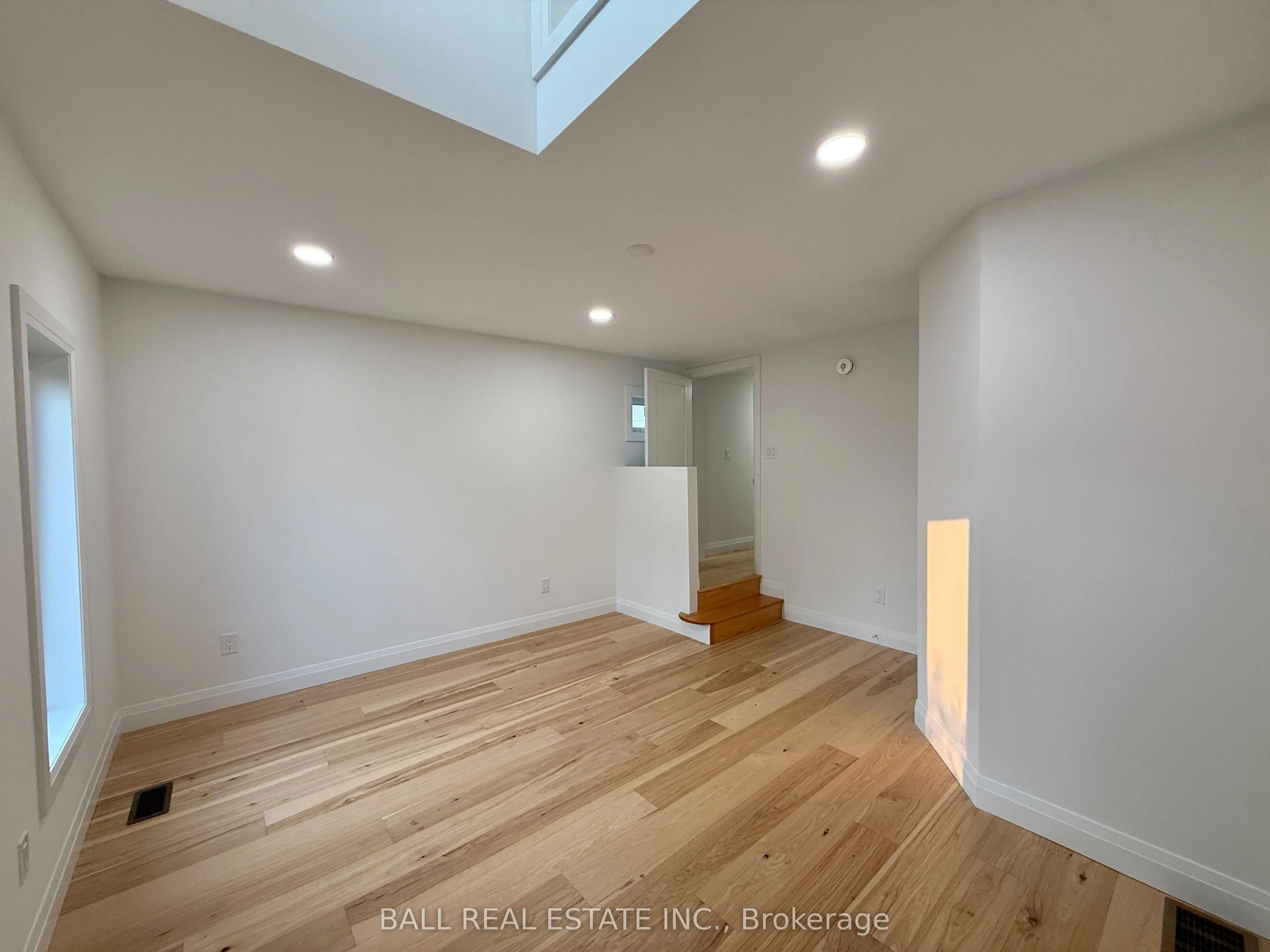 34 Concession Street